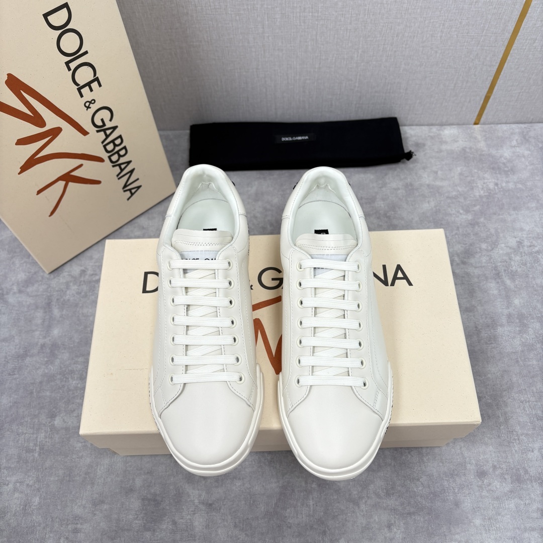 💋💍D &G 杜嘉-班纳(Dolce & Gabban*) Portofino 运动鞋板鞋系列设计 采用