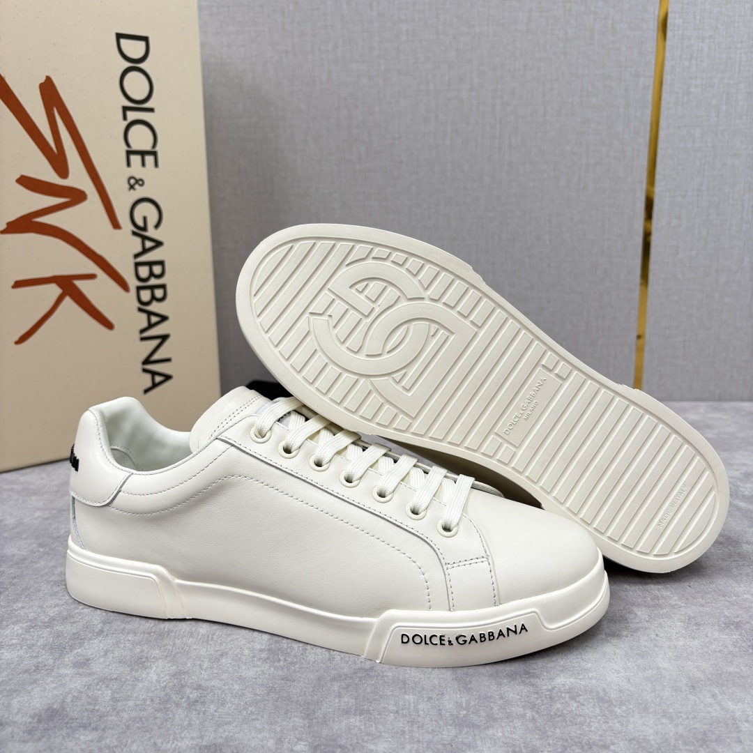 💋💍D &G 杜嘉-班纳(Dolce & Gabban*) Portofino 运动鞋板鞋系列设计 采用