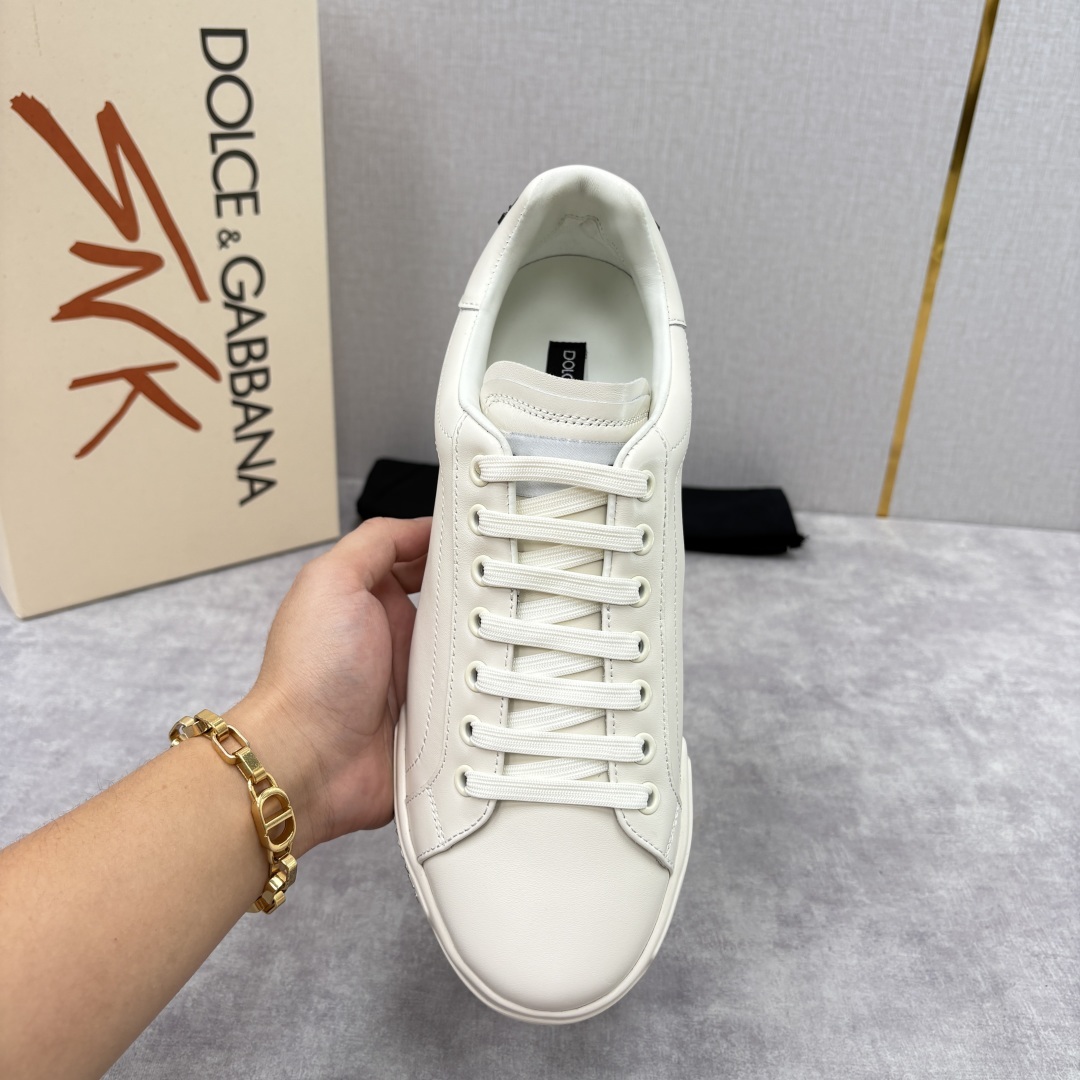 💋💍D &G 杜嘉-班纳(Dolce & Gabban*) Portofino 运动鞋板鞋系列设计 采用