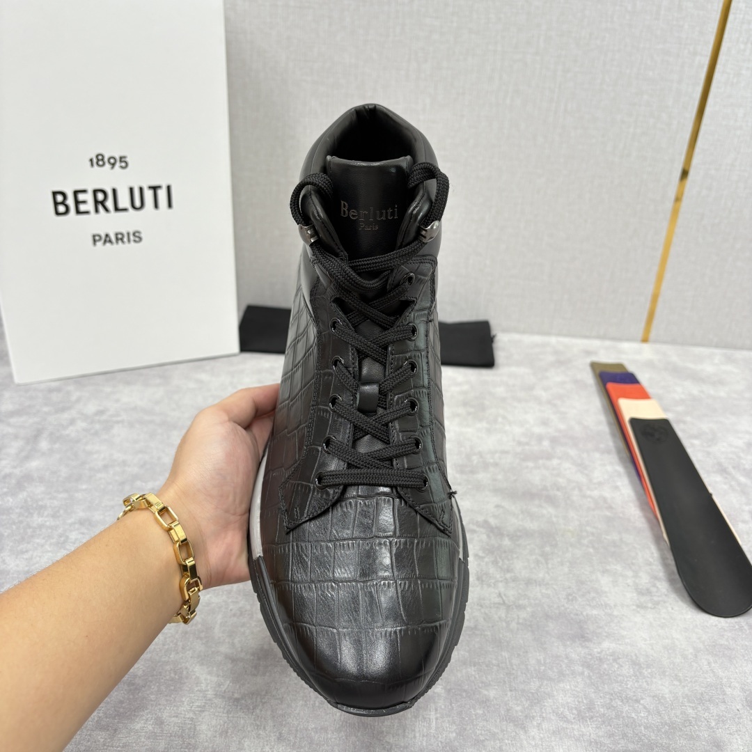 💋💍Berlut* 布鲁提 升级版第四代私模大底 Fast Track皮革高帮运动鞋 鞋面采用头层压纹皮