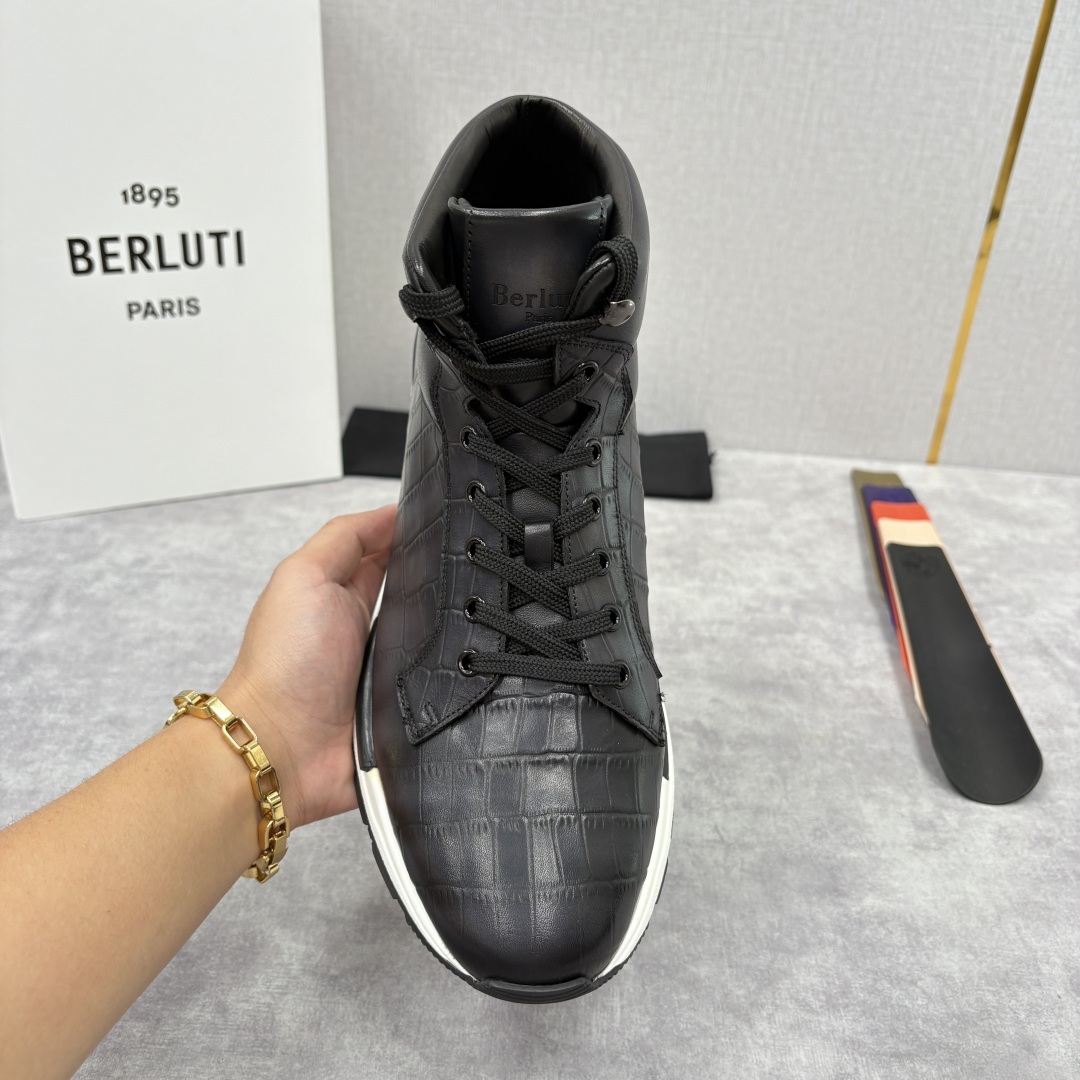 💋💍Berlut* 布鲁提 升级版第四代私模大底 Fast Track皮革高帮运动鞋 鞋面采用头层压纹皮