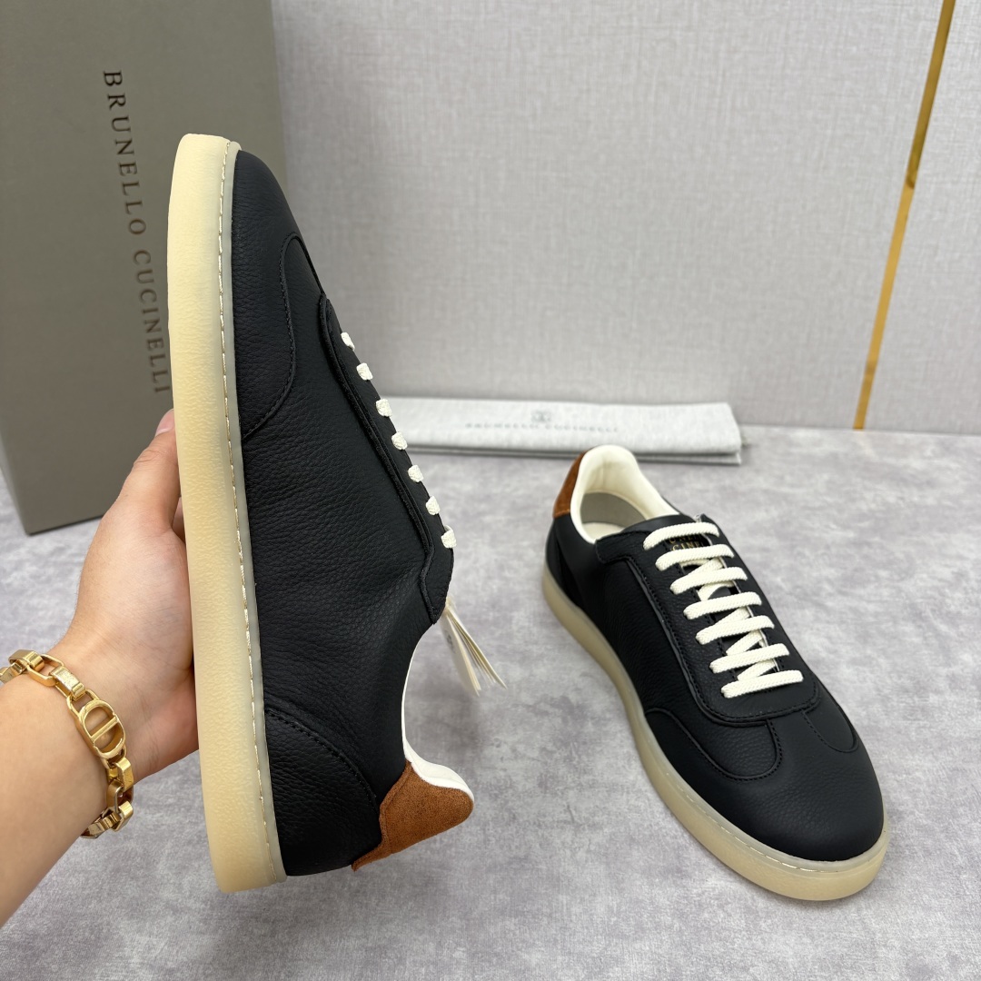 💋💍BC家 Brunello Cucinell* 低调奢华款 新品男款板鞋出货! 此款平底运动鞋面料采用