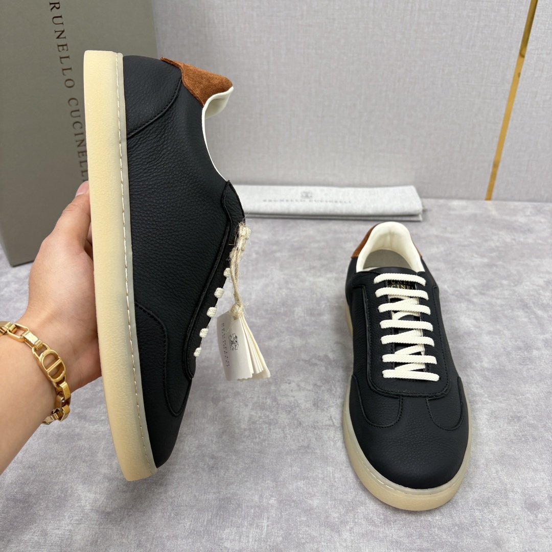 💋💍BC家 Brunello Cucinell* 低调奢华款 新品男款板鞋出货! 此款平底运动鞋面料采用