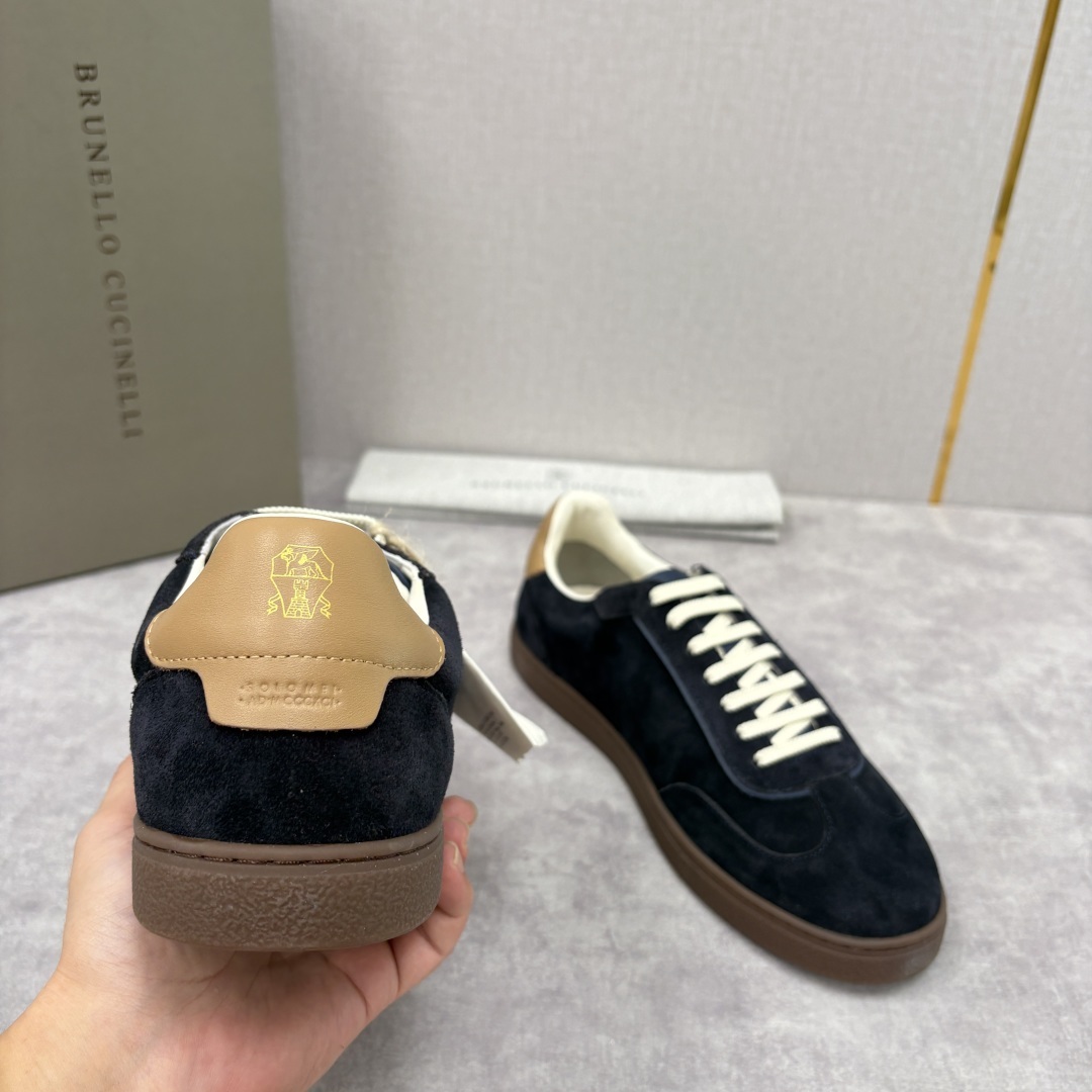 💋💍BC家 Brunello Cucinell* 低调奢华款 新品男款板鞋出货! 此款平底运动鞋面料采用