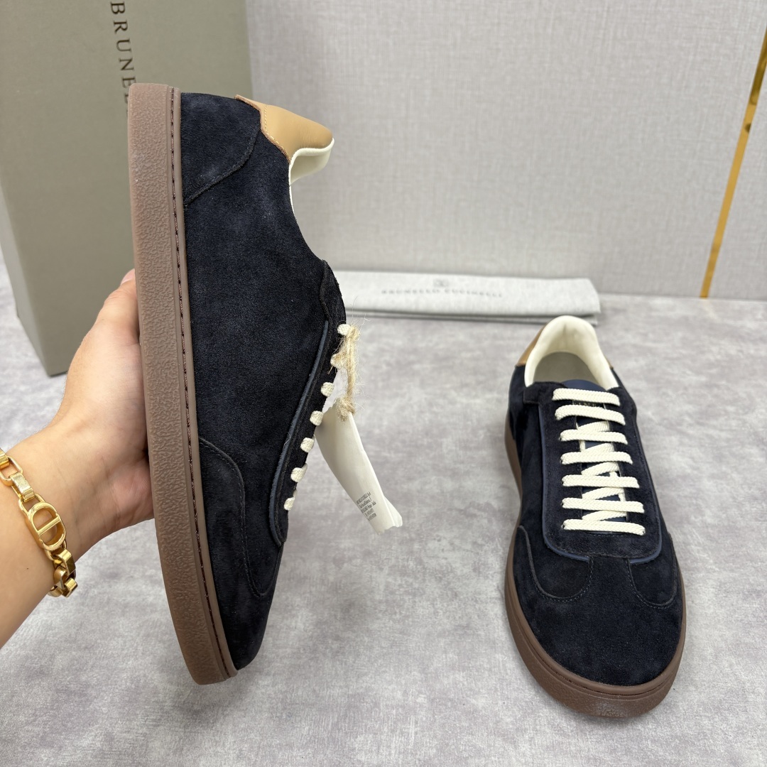 💋💍BC家 Brunello Cucinell* 低调奢华款 新品男款板鞋出货! 此款平底运动鞋面料采用