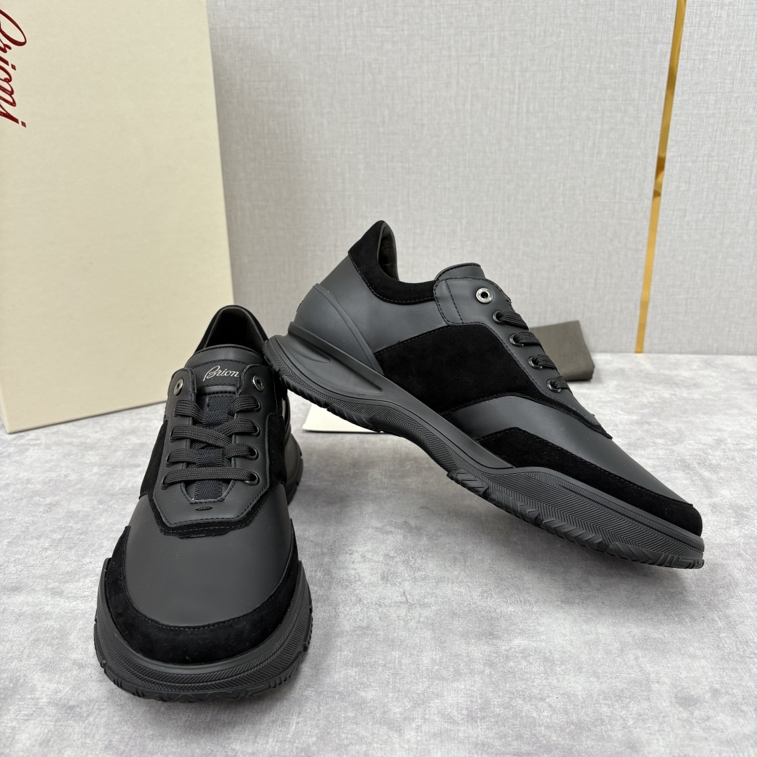 💋💍 Brion* (布里-奥尼) 男士新款休闲运动鞋 该品牌于1945年创立于意大利罗马的男装奢侈品牌