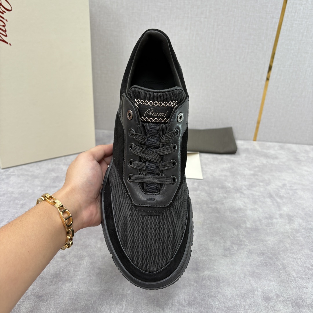 💋💍 Brion* (布里-奥尼) 男士新款休闲运动鞋 该品牌于1945年创立于意大利罗马的男装奢侈品牌