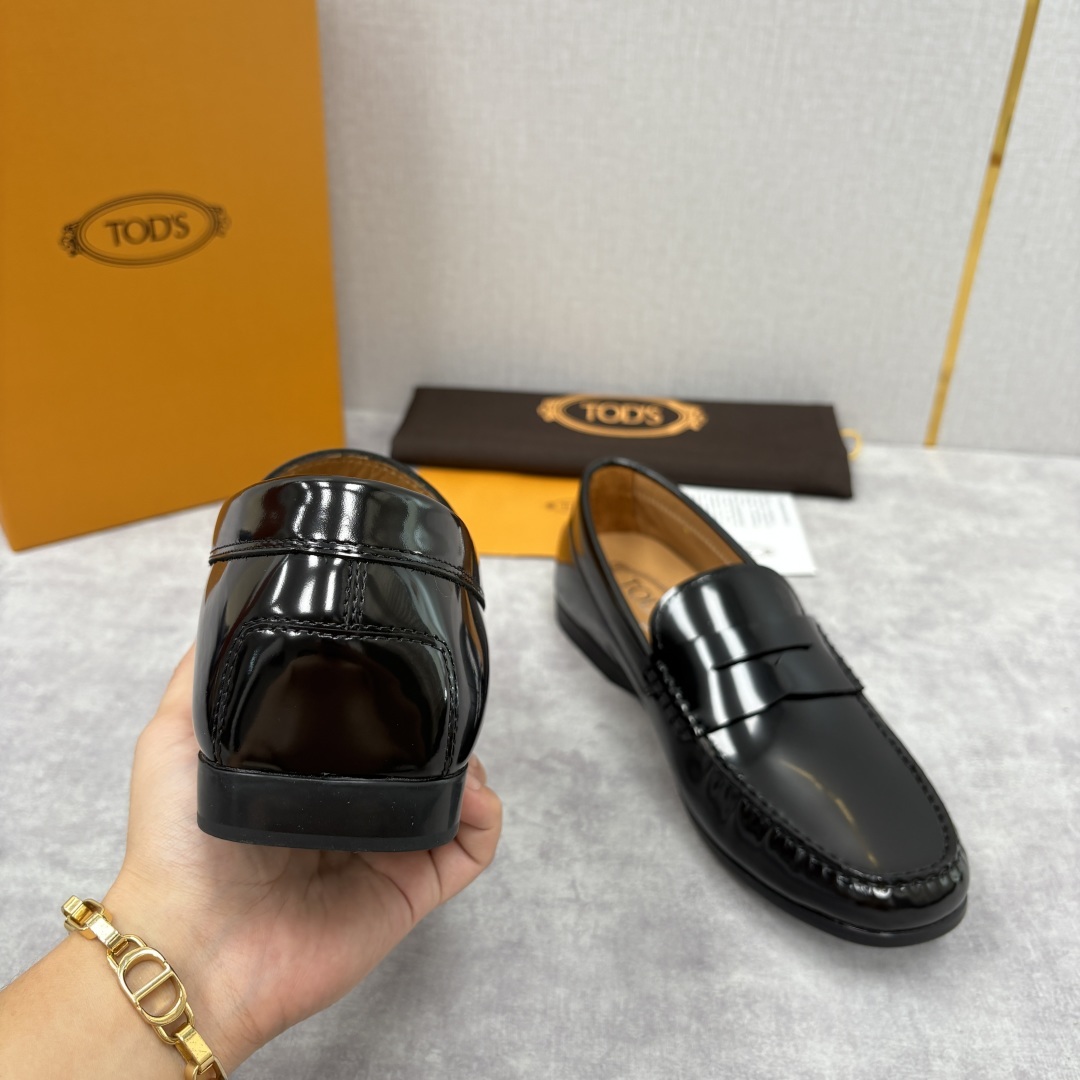 💋💍TOD*S 托德-斯 新品豆豆底乐福鞋系列 意式匠心与舒适美学的融合 TOD*S 作为意大利奢华皮具