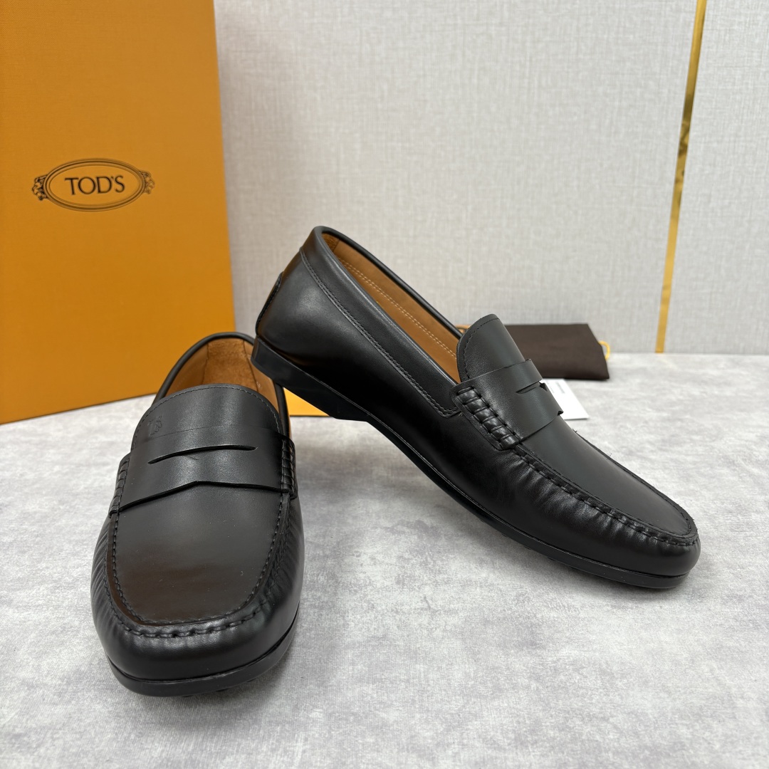 💋💍TOD*S 托德-斯 新品豆豆底乐福鞋系列 意式匠心与舒适美学的融合 TOD*S 作为意大利奢华皮具