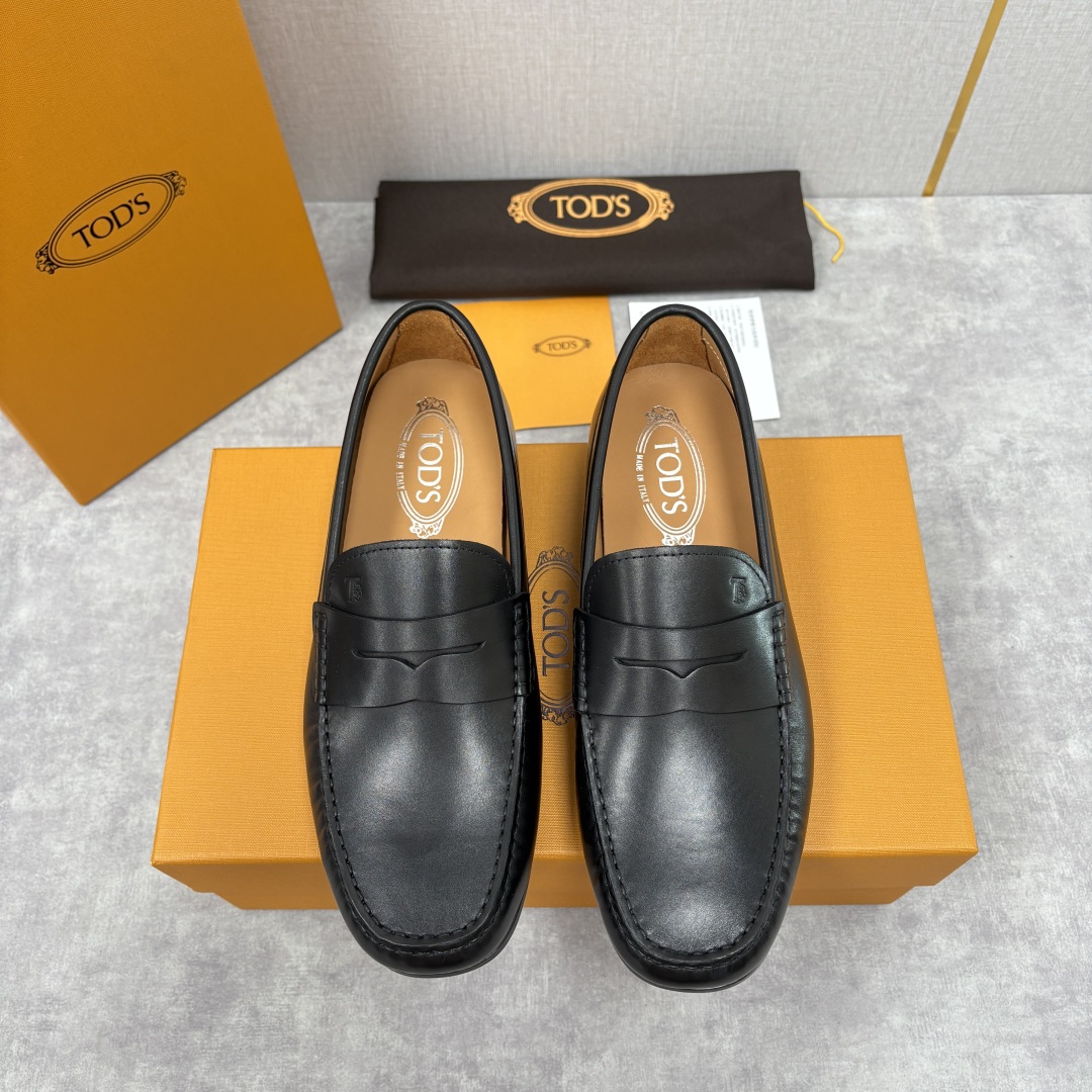 💋💍TOD*S 托德-斯 新品豆豆底乐福鞋系列 意式匠心与舒适美学的融合 TOD*S 作为意大利奢华皮具