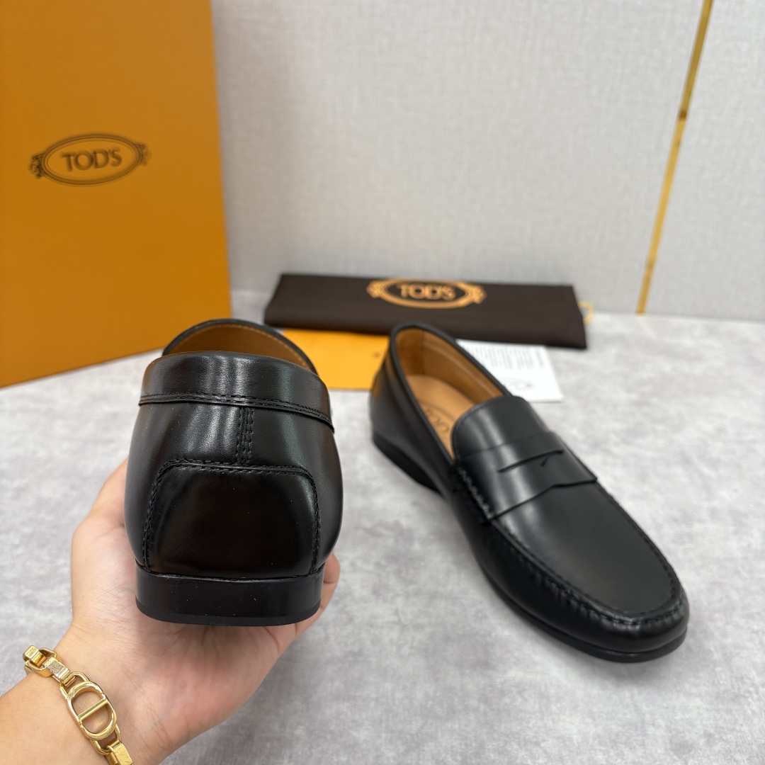 💋💍TOD*S 托德-斯 新品豆豆底乐福鞋系列 意式匠心与舒适美学的融合 TOD*S 作为意大利奢华皮具