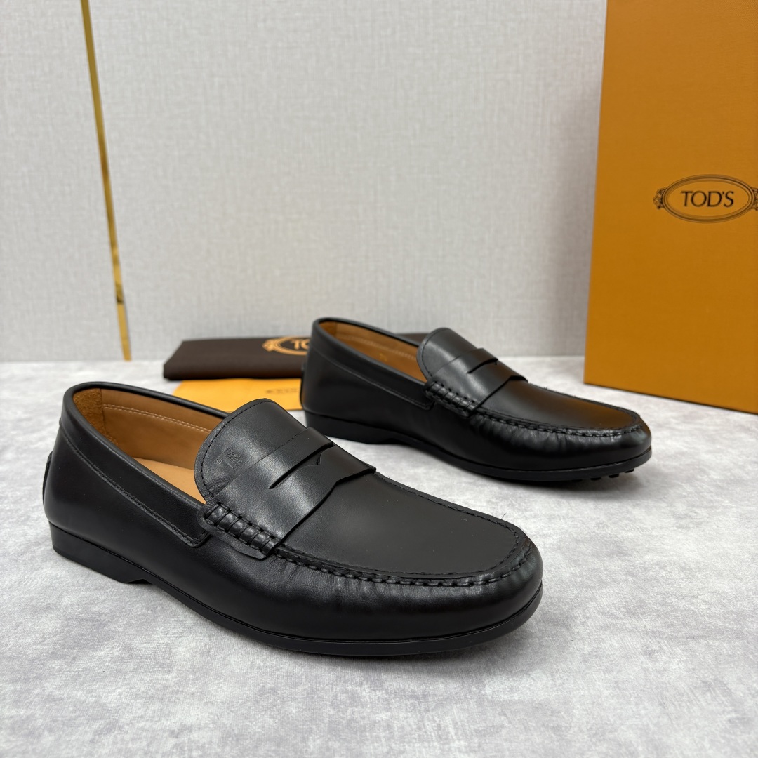 💋💍TOD*S 托德-斯 新品豆豆底乐福鞋系列 意式匠心与舒适美学的融合 TOD*S 作为意大利奢华皮具