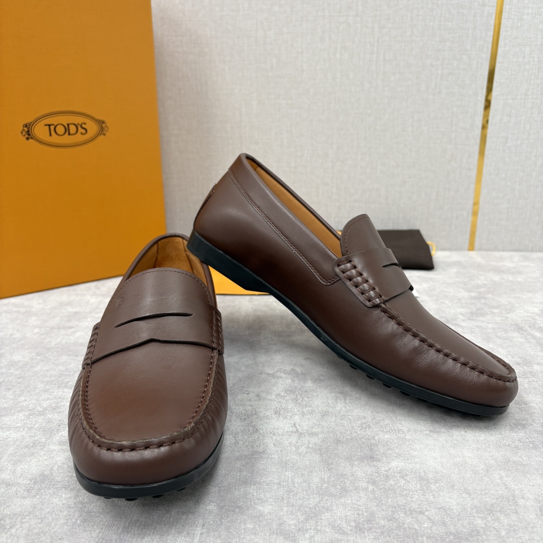 💋💍TOD*S 托德-斯 新品豆豆底乐福鞋系列 意式匠心与舒适美学的融合 TOD*S 作为意大利奢华皮具