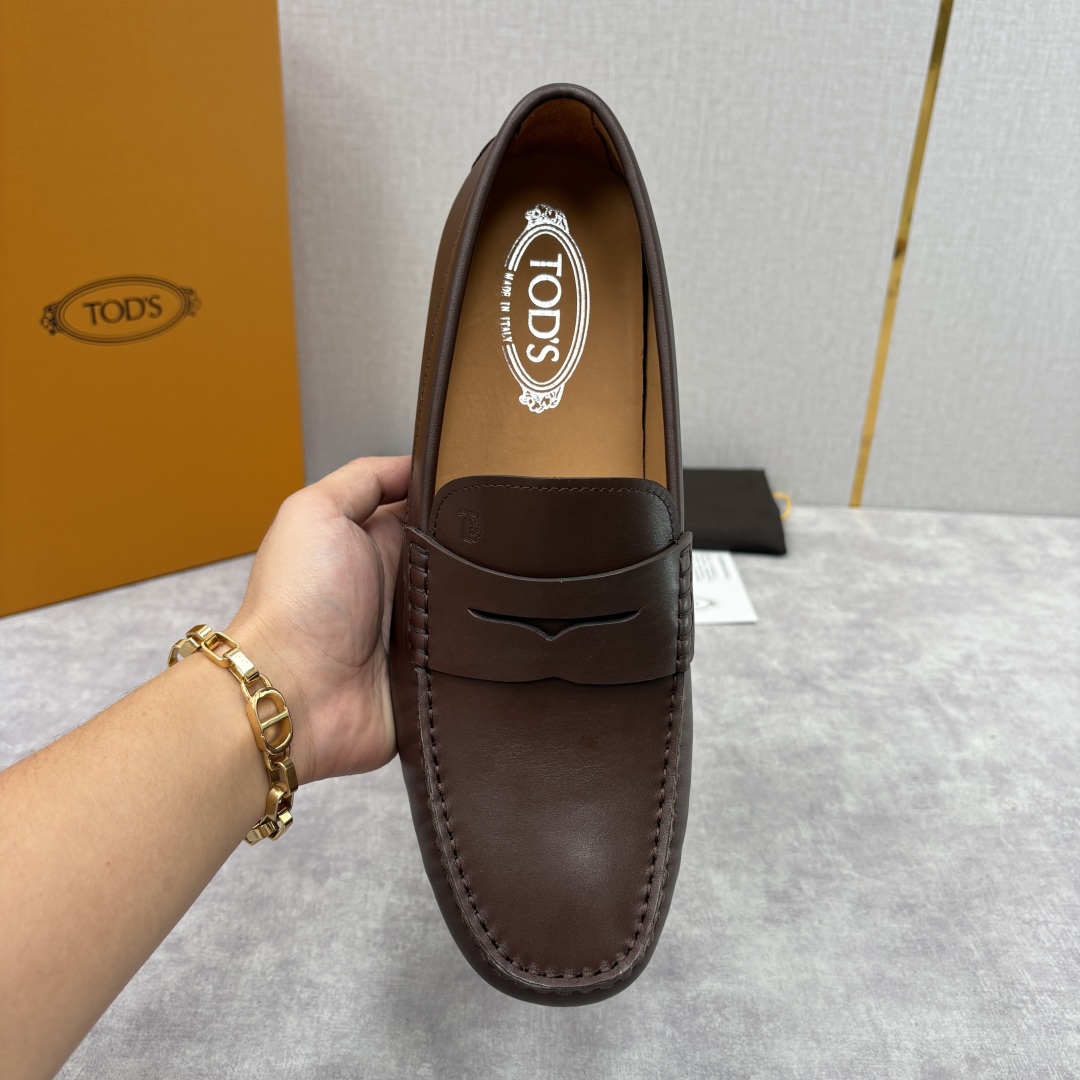 💋💍TOD*S 托德-斯 新品豆豆底乐福鞋系列 意式匠心与舒适美学的融合 TOD*S 作为意大利奢华皮具