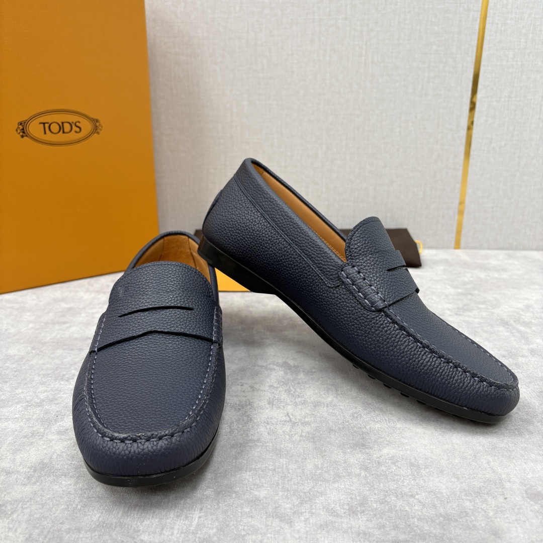 💋💍TOD*S 托德-斯 新品豆豆底乐福鞋系列 意式匠心与舒适美学的融合 TOD*S 作为意大利奢华皮具