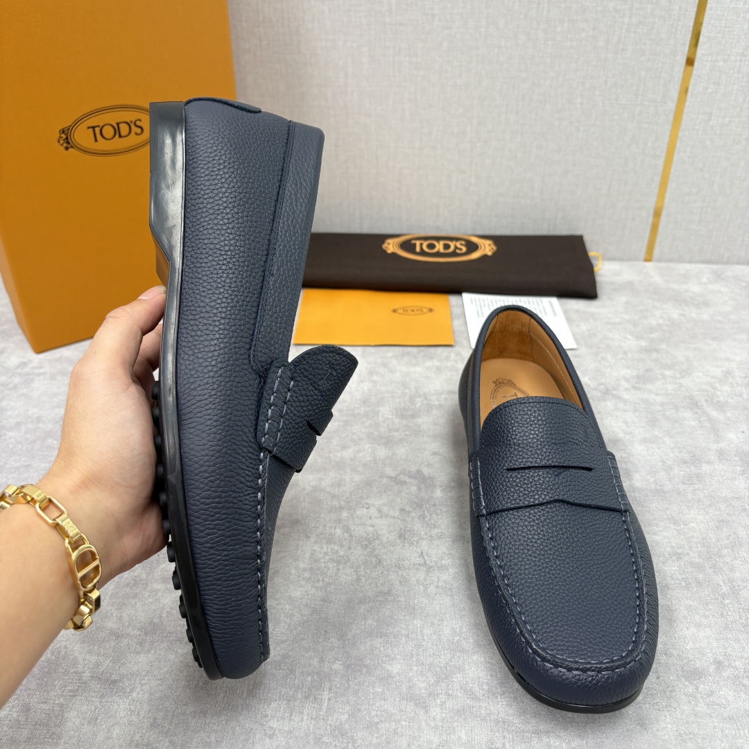 💋💍TOD*S 托德-斯 新品豆豆底乐福鞋系列 意式匠心与舒适美学的融合 TOD*S 作为意大利奢华皮具