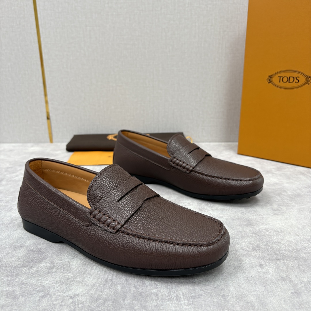 💋💍TOD*S 托德-斯 新品豆豆底乐福鞋系列 意式匠心与舒适美学的融合 TOD*S 作为意大利奢华皮具