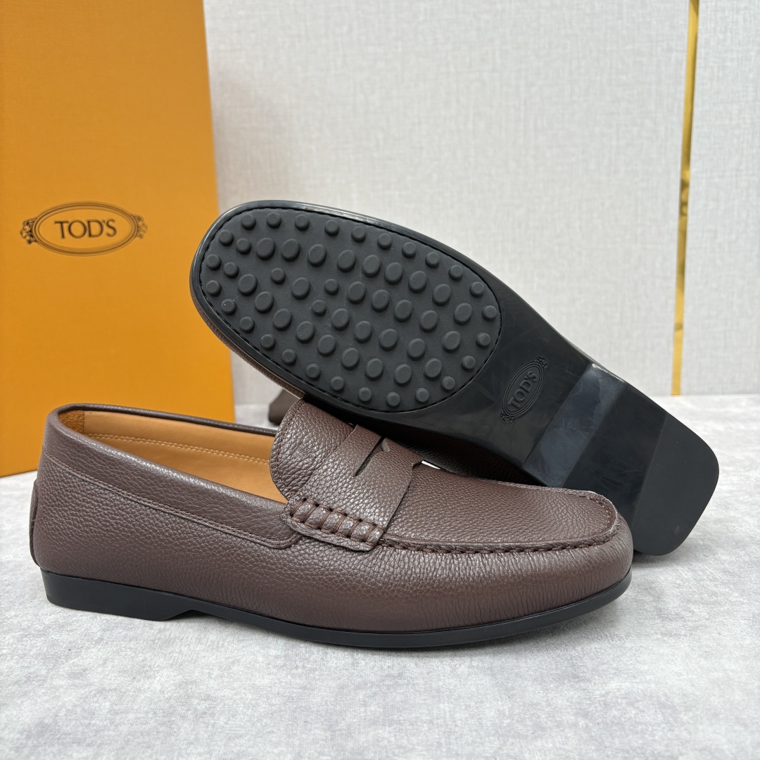 💋💍TOD*S 托德-斯 新品豆豆底乐福鞋系列 意式匠心与舒适美学的融合 TOD*S 作为意大利奢华皮具