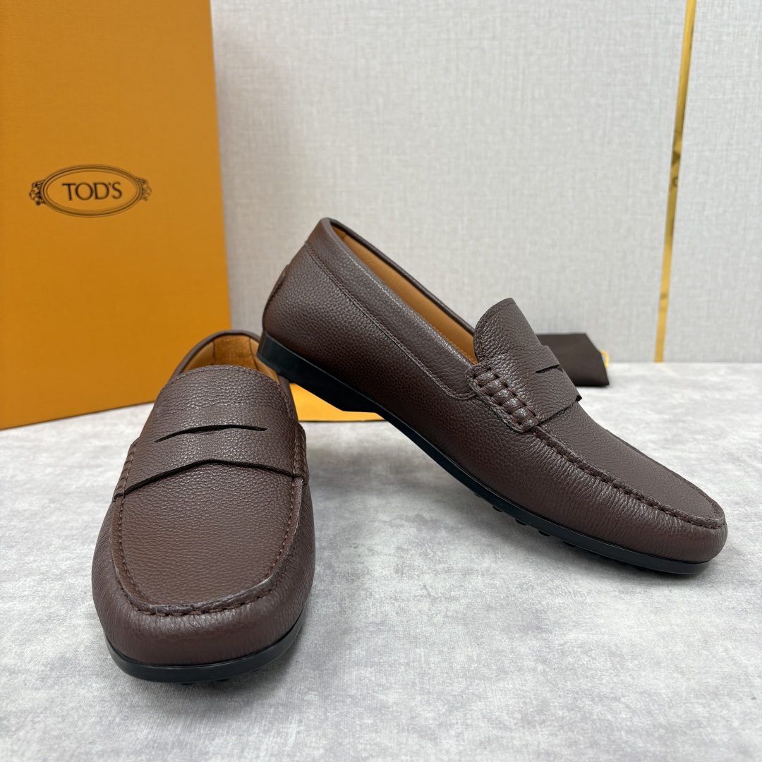 💋💍TOD*S 托德-斯 新品豆豆底乐福鞋系列 意式匠心与舒适美学的融合 TOD*S 作为意大利奢华皮具