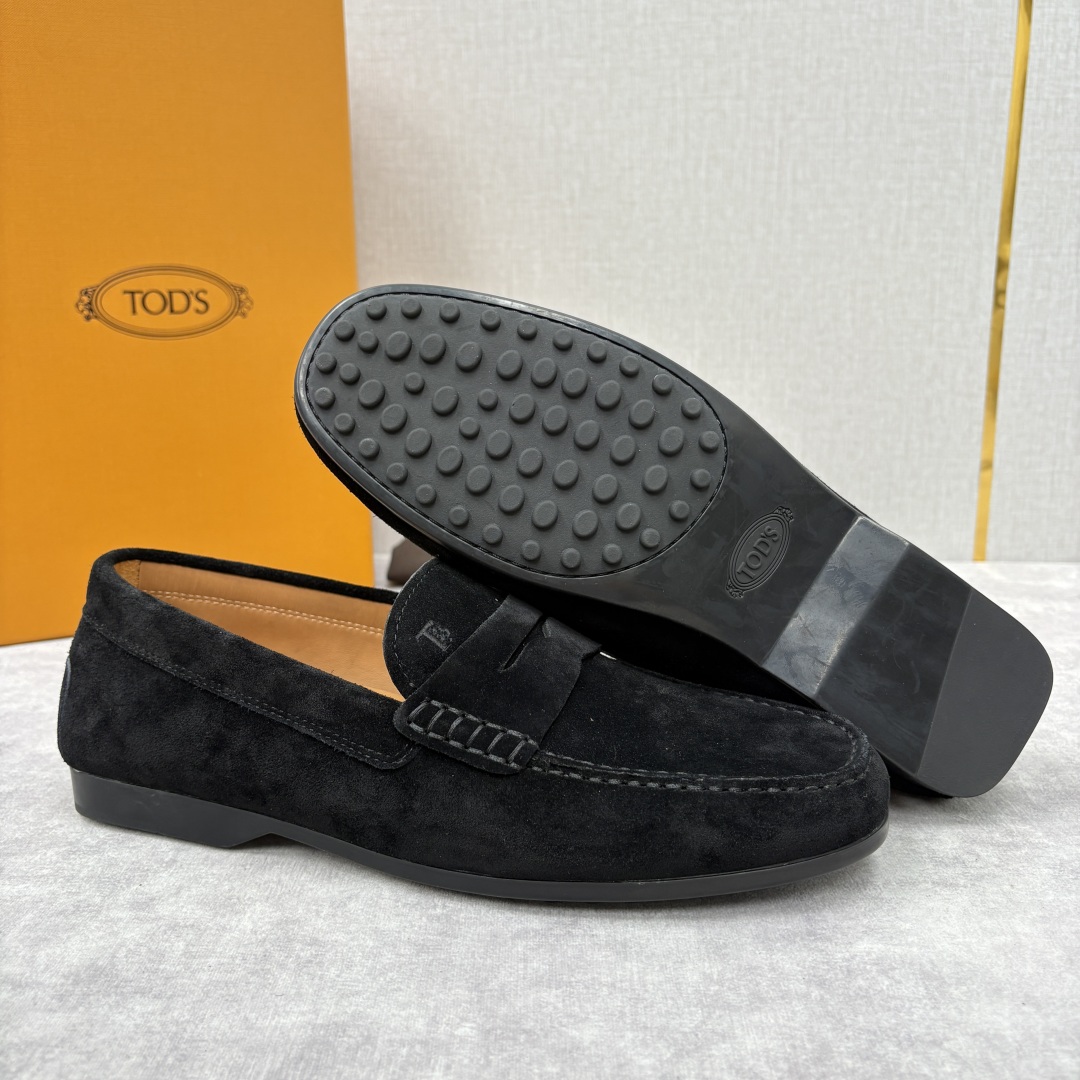 💋💍TOD*S 托德-斯 新品豆豆底乐福鞋系列 意式匠心与舒适美学的融合 TOD*S 作为意大利奢华皮具