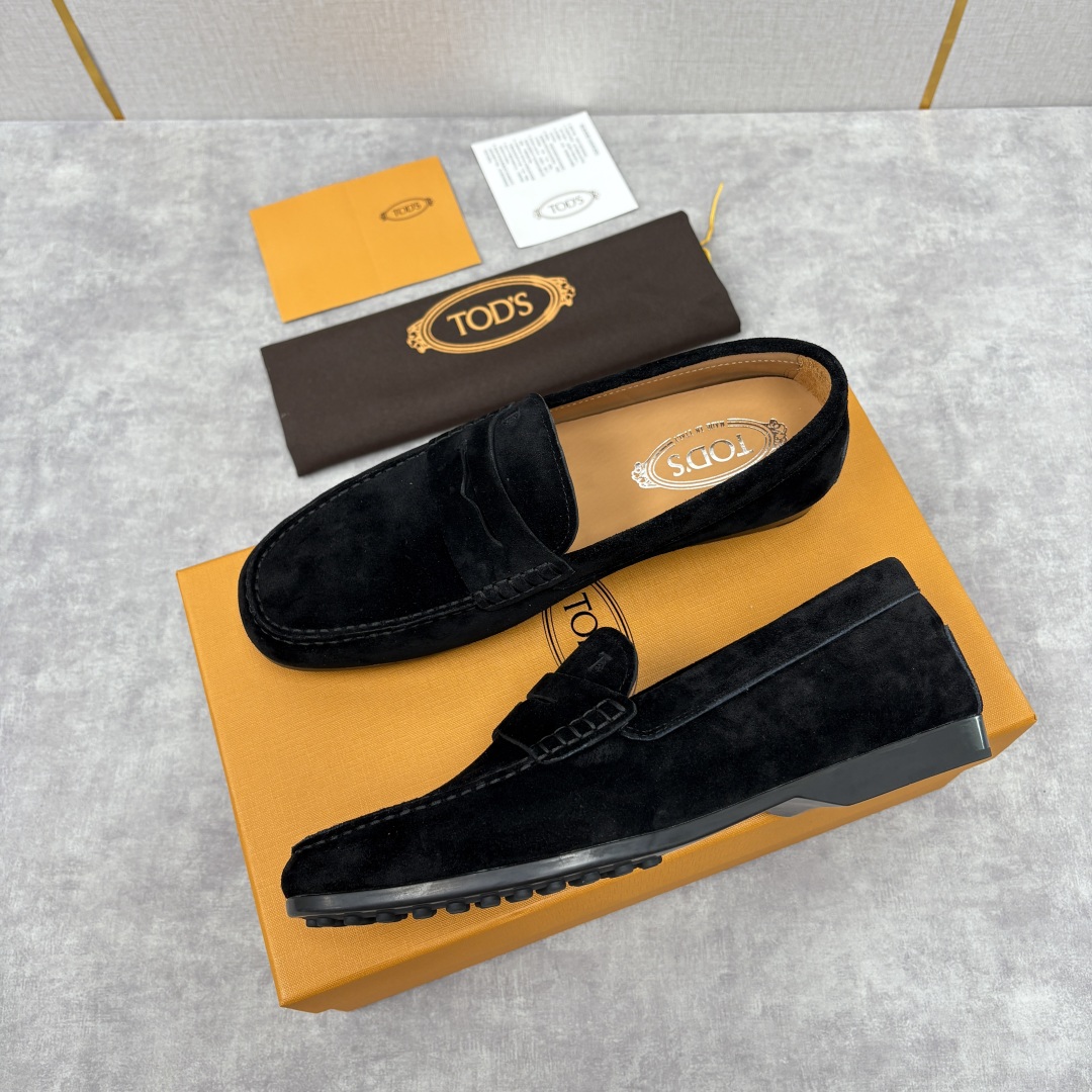 💋💍TOD*S 托德-斯 新品豆豆底乐福鞋系列 意式匠心与舒适美学的融合 TOD*S 作为意大利奢华皮具
