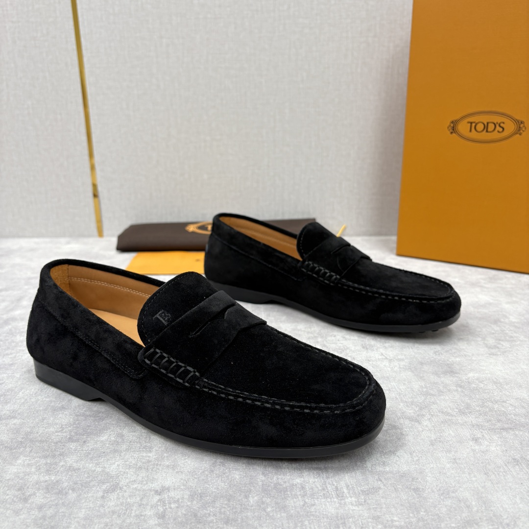 💋💍TOD*S 托德-斯 新品豆豆底乐福鞋系列 意式匠心与舒适美学的融合 TOD*S 作为意大利奢华皮具