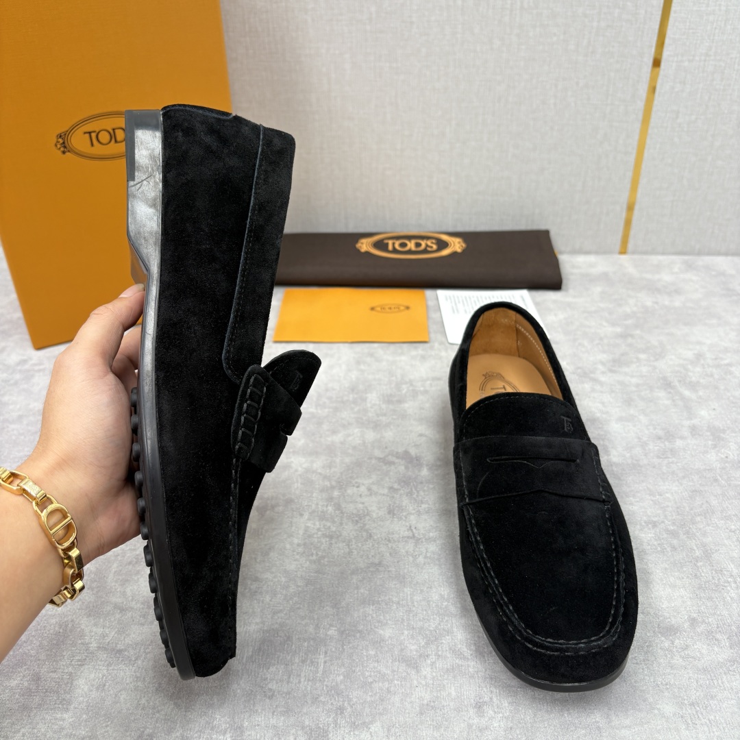 💋💍TOD*S 托德-斯 新品豆豆底乐福鞋系列 意式匠心与舒适美学的融合 TOD*S 作为意大利奢华皮具