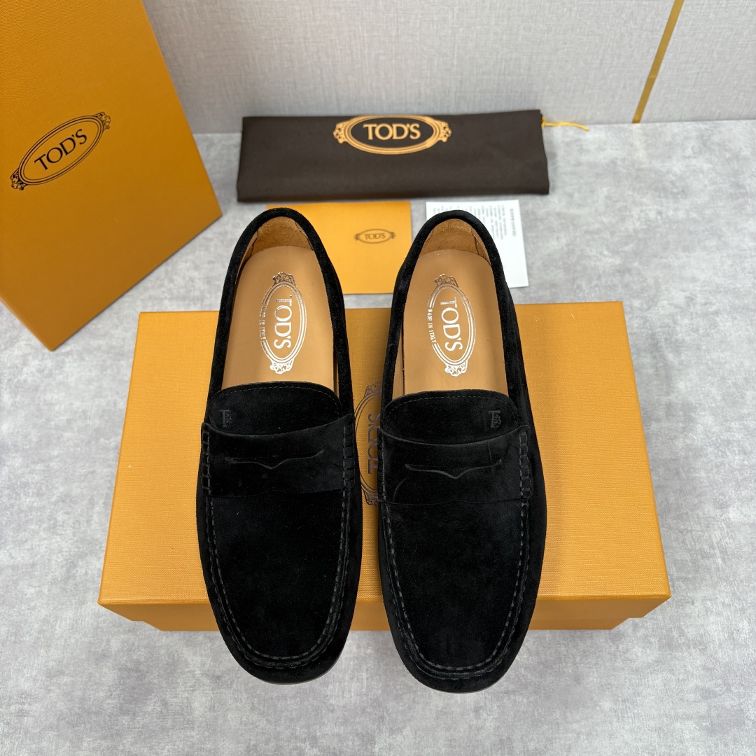 💋💍TOD*S 托德-斯 新品豆豆底乐福鞋系列 意式匠心与舒适美学的融合 TOD*S 作为意大利奢华皮具