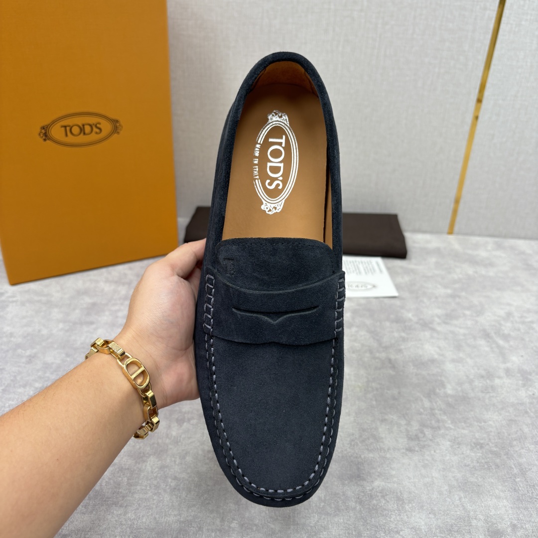 💋💍TOD*S 托德-斯 新品豆豆底乐福鞋系列 意式匠心与舒适美学的融合 TOD*S 作为意大利奢华皮具
