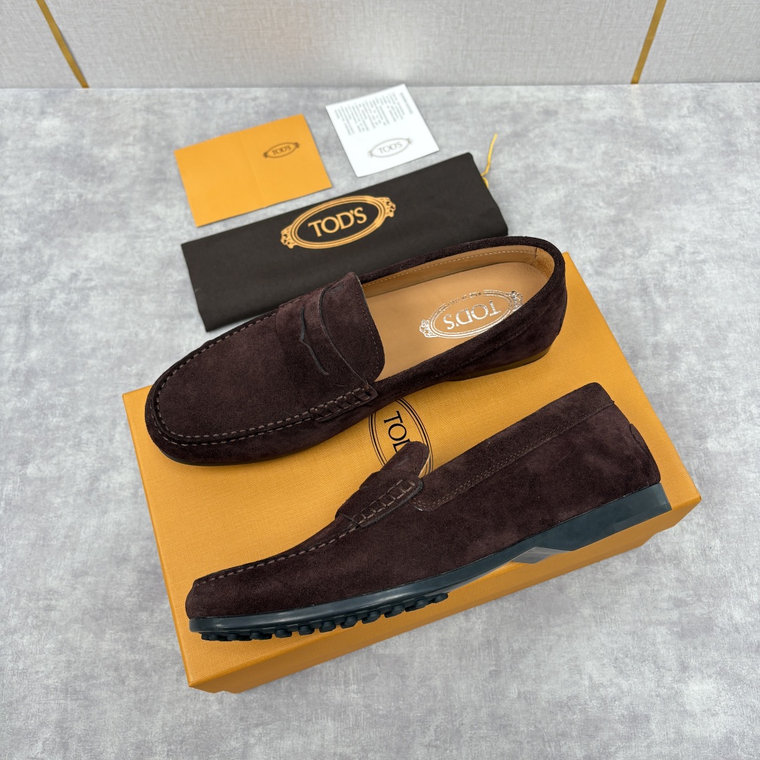 💋💍TOD*S 托德-斯 新品豆豆底乐福鞋系列 意式匠心与舒适美学的融合 TOD*S 作为意大利奢华皮具