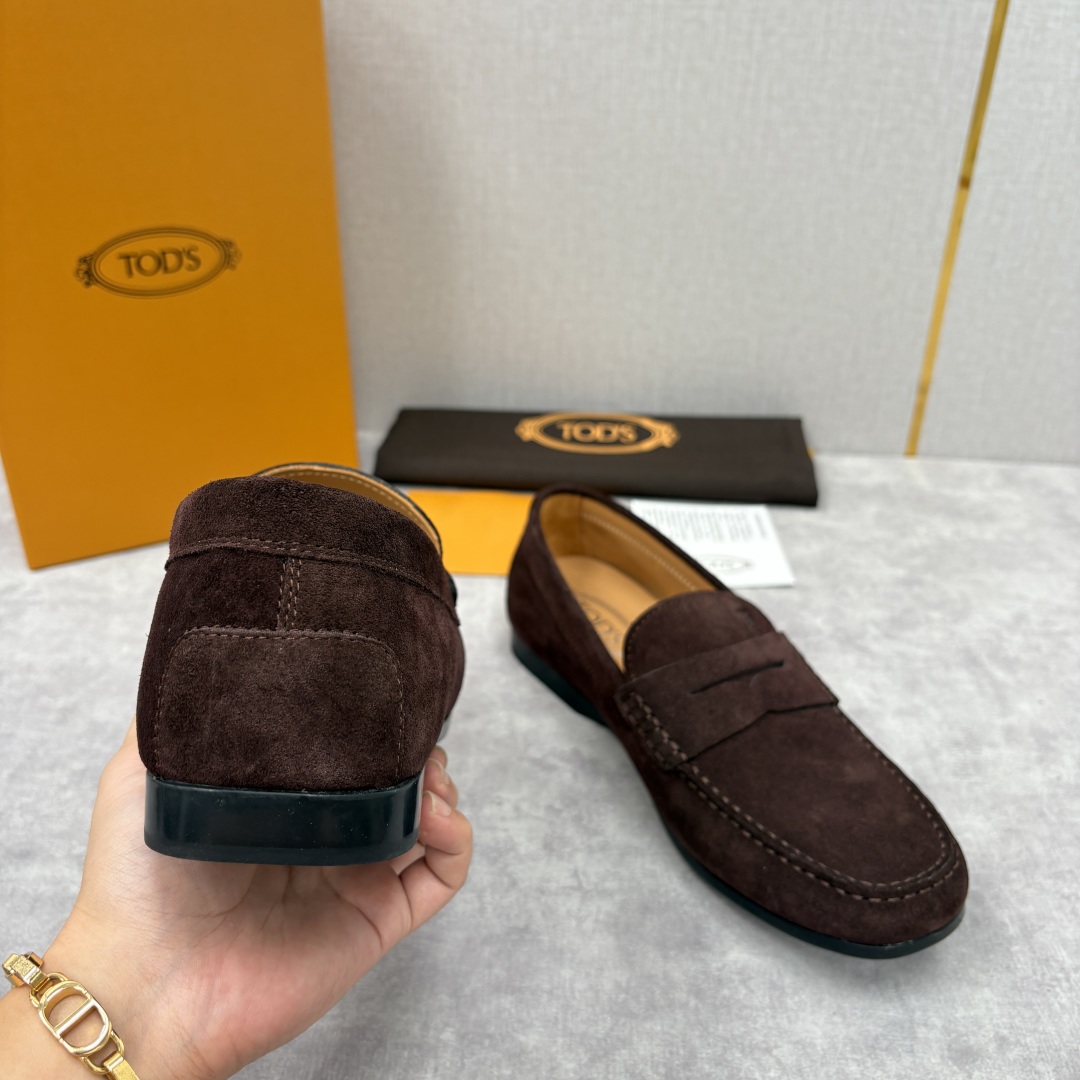 💋💍TOD*S 托德-斯 新品豆豆底乐福鞋系列 意式匠心与舒适美学的融合 TOD*S 作为意大利奢华皮具