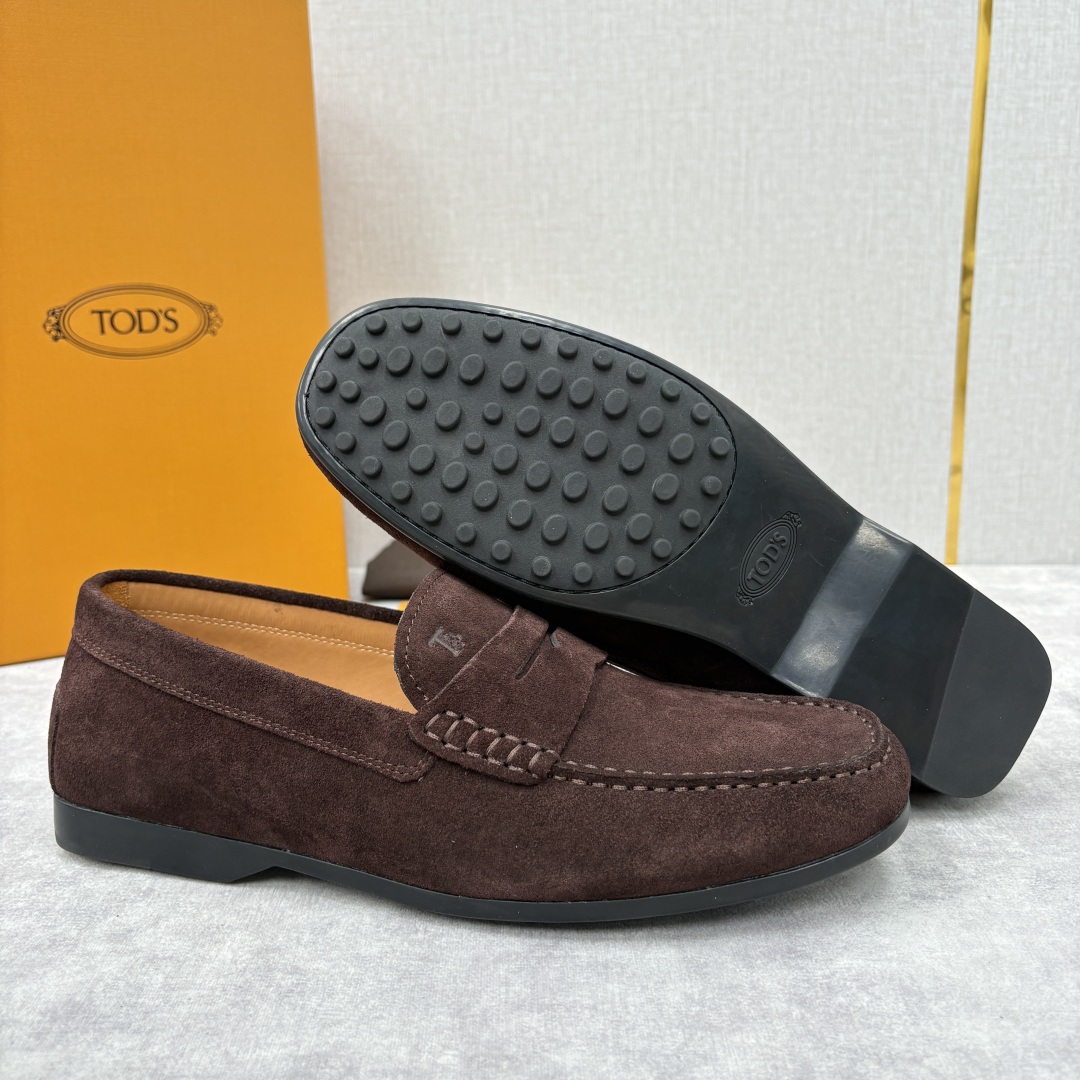 💋💍TOD*S 托德-斯 新品豆豆底乐福鞋系列 意式匠心与舒适美学的融合 TOD*S 作为意大利奢华皮具