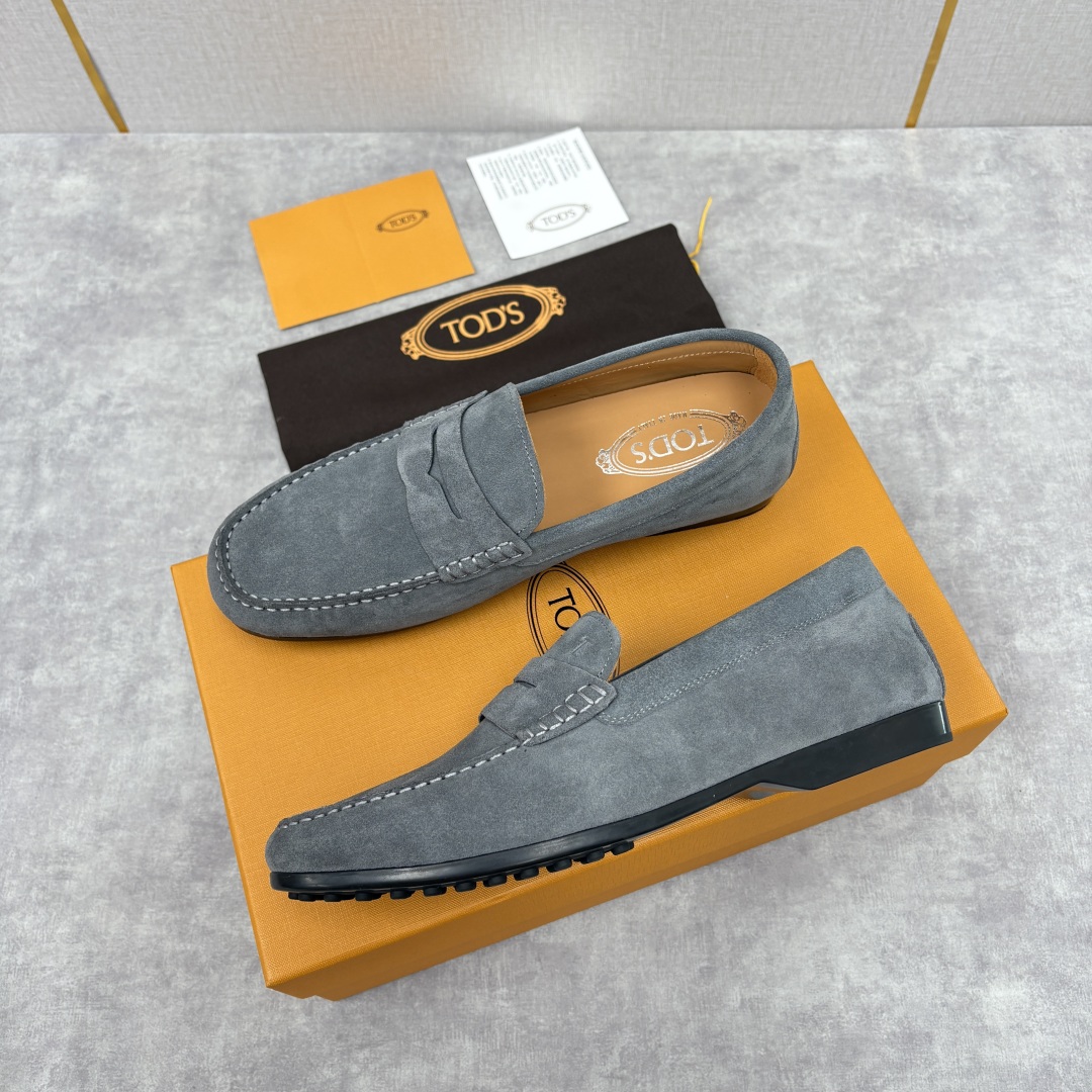 💋💍TOD*S 托德-斯 新品豆豆底乐福鞋系列 意式匠心与舒适美学的融合 TOD*S 作为意大利奢华皮具