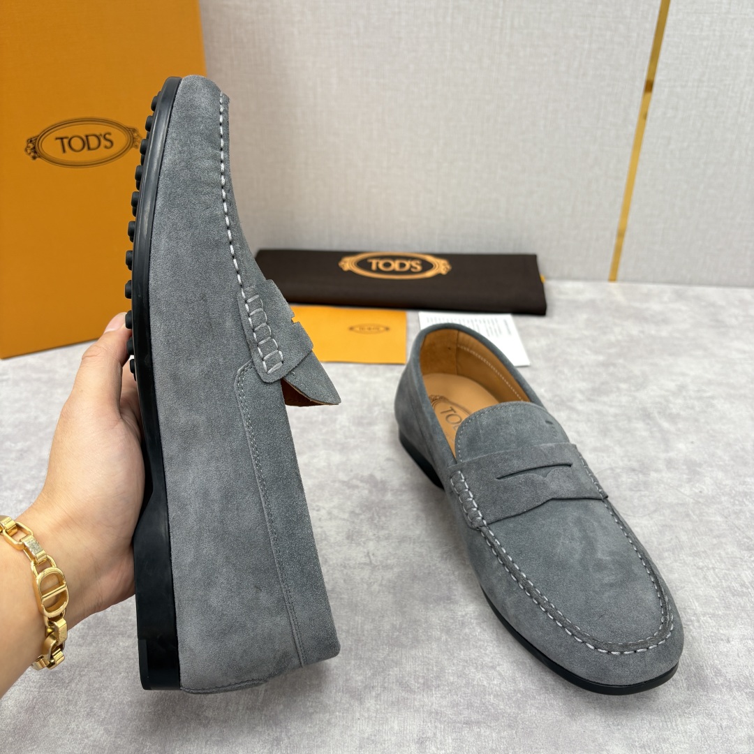 💋💍TOD*S 托德-斯 新品豆豆底乐福鞋系列 意式匠心与舒适美学的融合 TOD*S 作为意大利奢华皮具