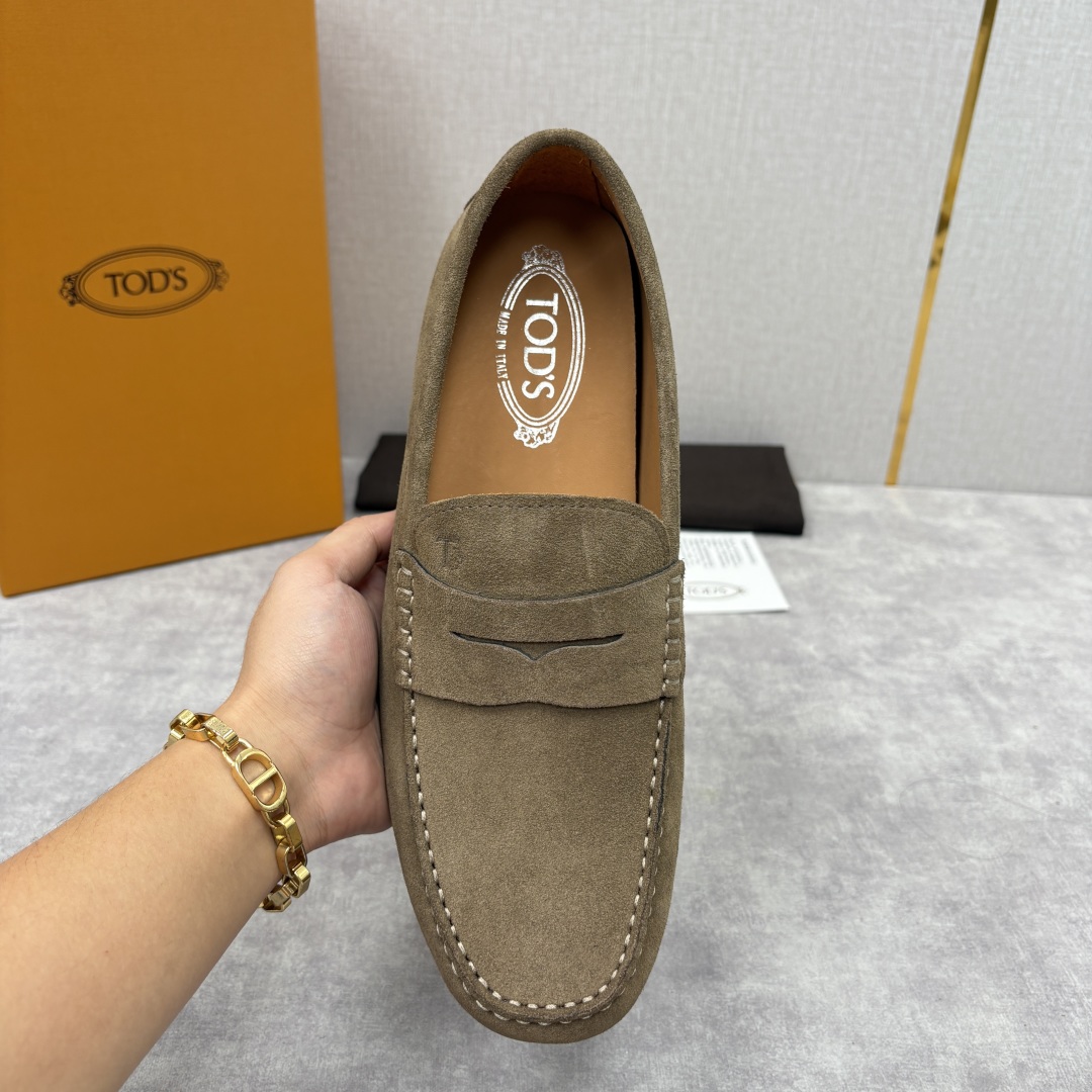 💋💍TOD*S 托德-斯 新品豆豆底乐福鞋系列 意式匠心与舒适美学的融合 TOD*S 作为意大利奢华皮具
