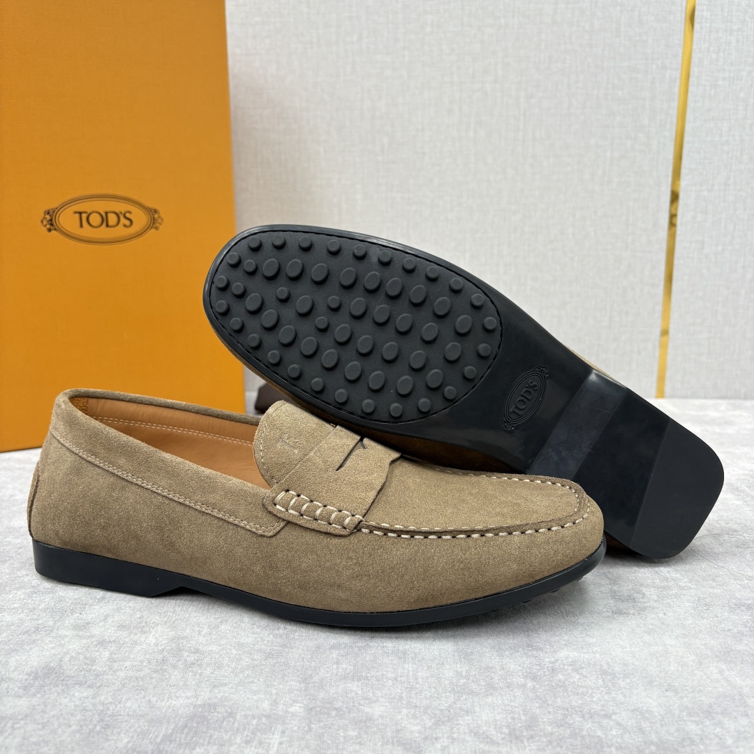 💋💍TOD*S 托德-斯 新品豆豆底乐福鞋系列 意式匠心与舒适美学的融合 TOD*S 作为意大利奢华皮具