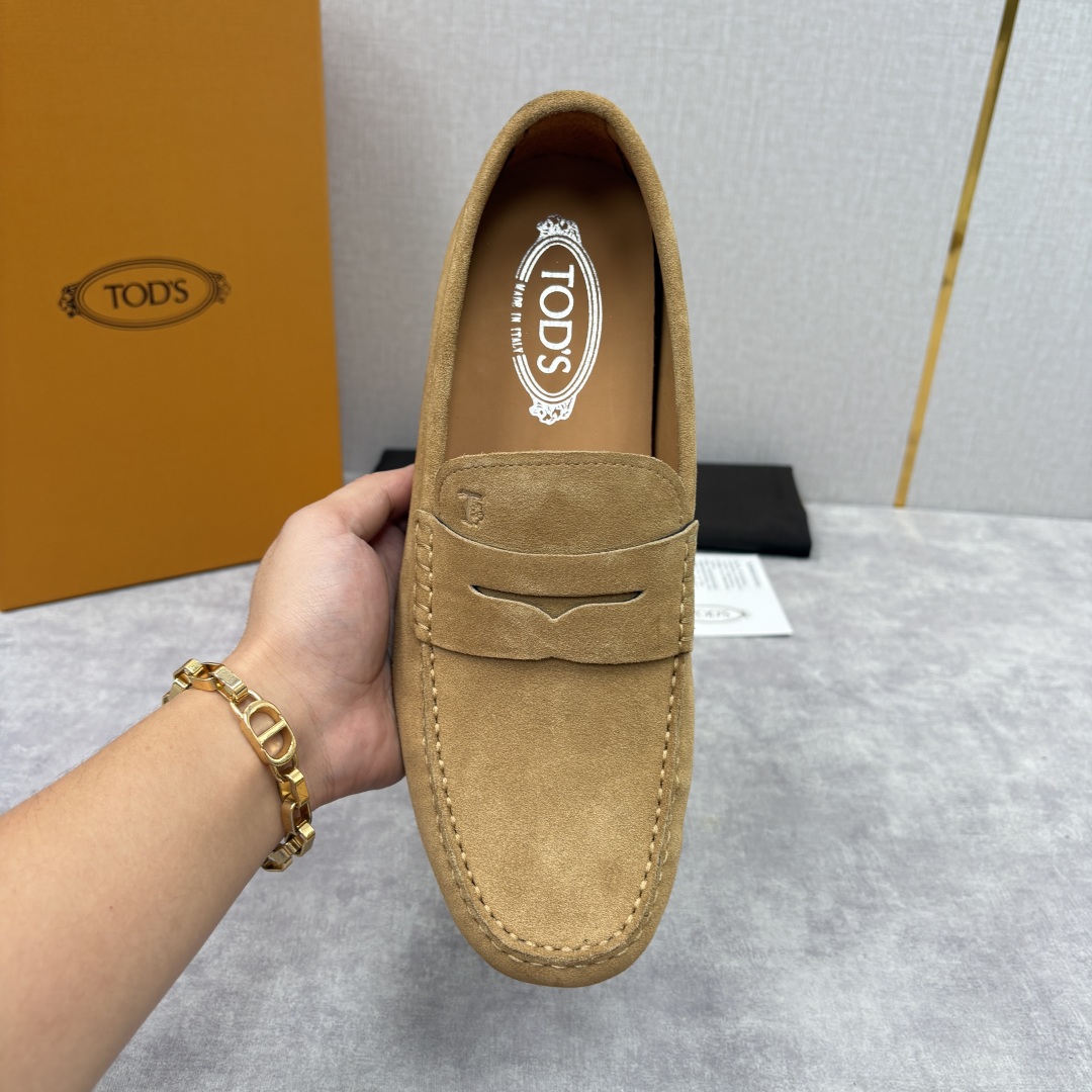 💋💍TOD*S 托德-斯 新品豆豆底乐福鞋系列 意式匠心与舒适美学的融合 TOD*S 作为意大利奢华皮具