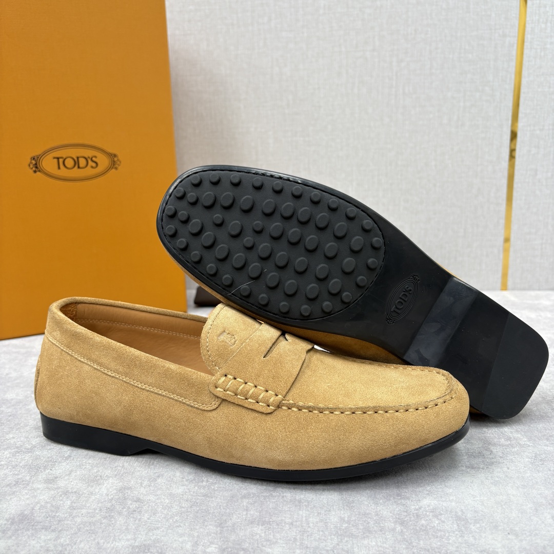 💋💍TOD*S 托德-斯 新品豆豆底乐福鞋系列 意式匠心与舒适美学的融合 TOD*S 作为意大利奢华皮具