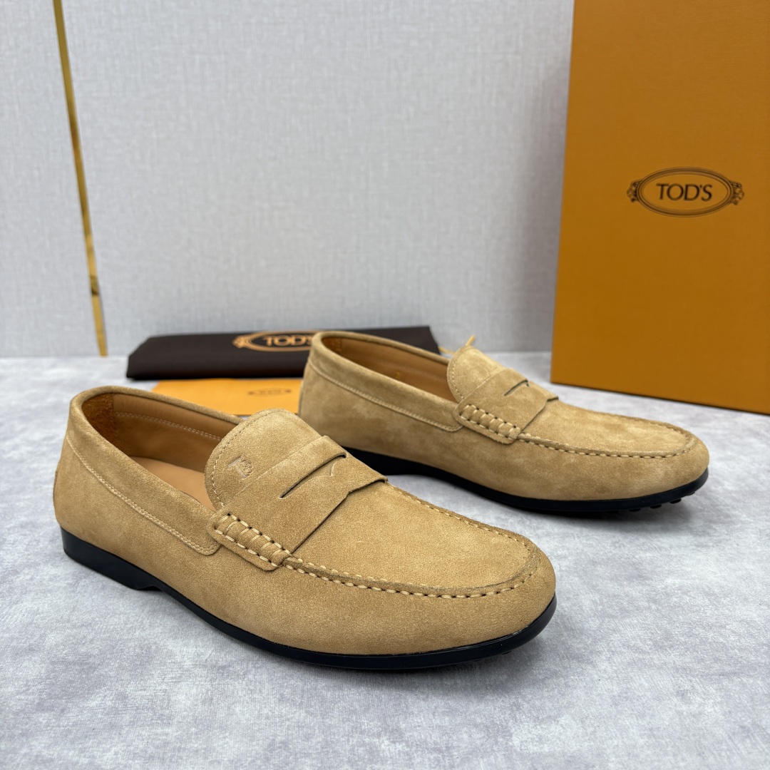 💋💍TOD*S 托德-斯 新品豆豆底乐福鞋系列 意式匠心与舒适美学的融合 TOD*S 作为意大利奢华皮具