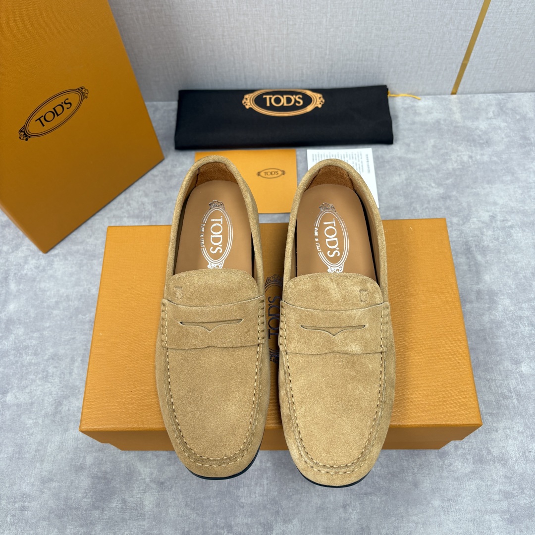 💋💍TOD*S 托德-斯 新品豆豆底乐福鞋系列 意式匠心与舒适美学的融合 TOD*S 作为意大利奢华皮具
