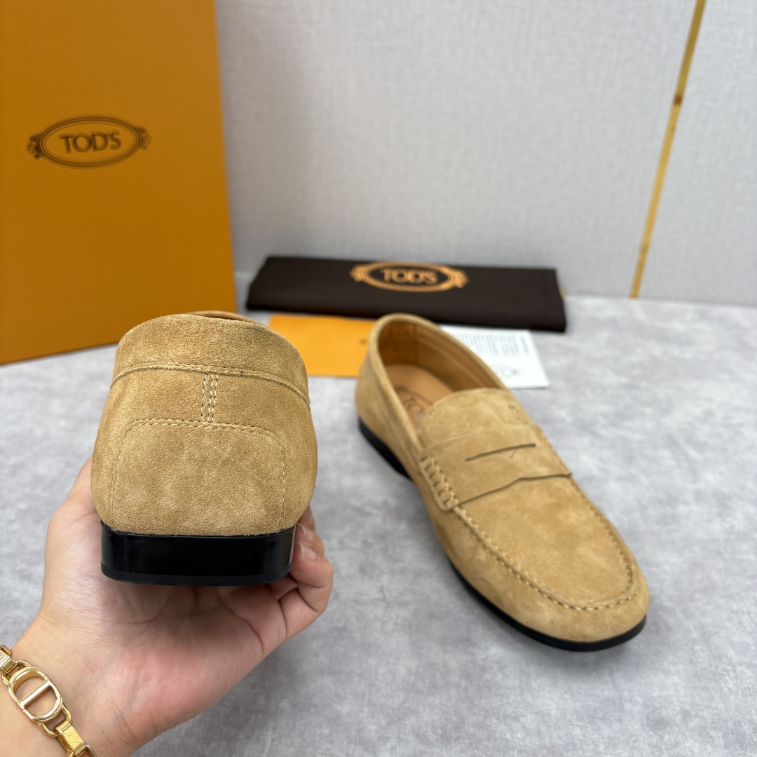 💋💍TOD*S 托德-斯 新品豆豆底乐福鞋系列 意式匠心与舒适美学的融合 TOD*S 作为意大利奢华皮具