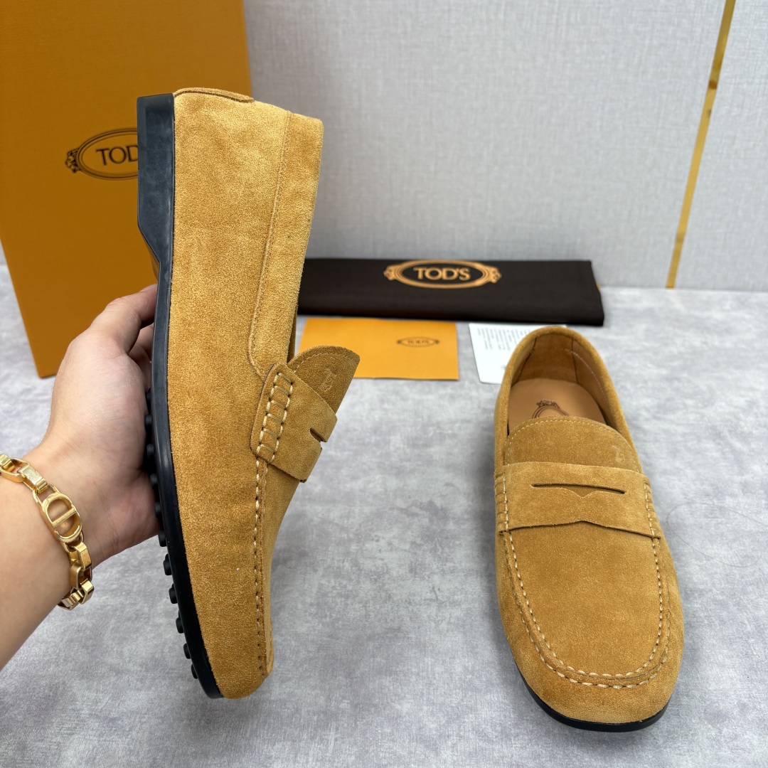 💋💍TOD*S 托德-斯 新品豆豆底乐福鞋系列 意式匠心与舒适美学的融合 TOD*S 作为意大利奢华皮具