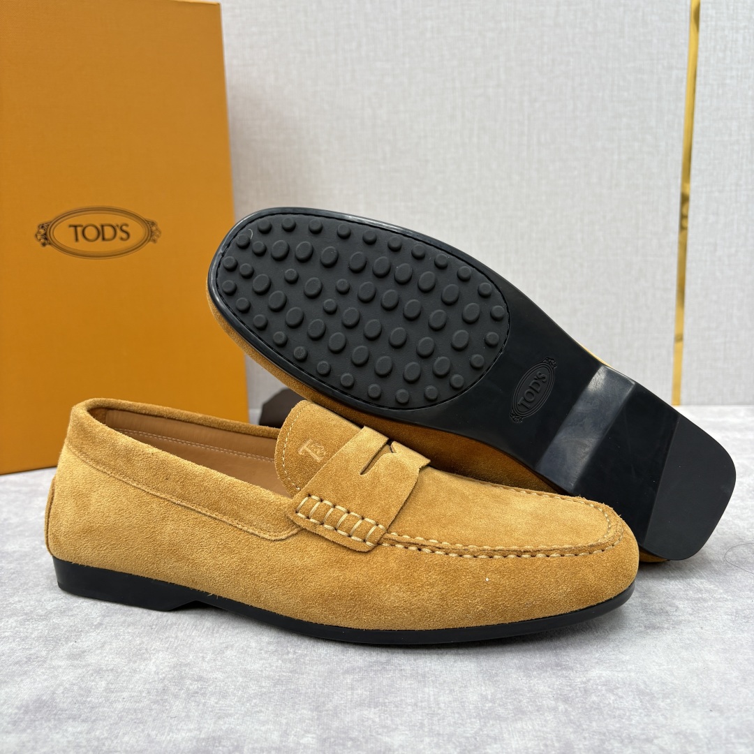 💋💍TOD*S 托德-斯 新品豆豆底乐福鞋系列 意式匠心与舒适美学的融合 TOD*S 作为意大利奢华皮具