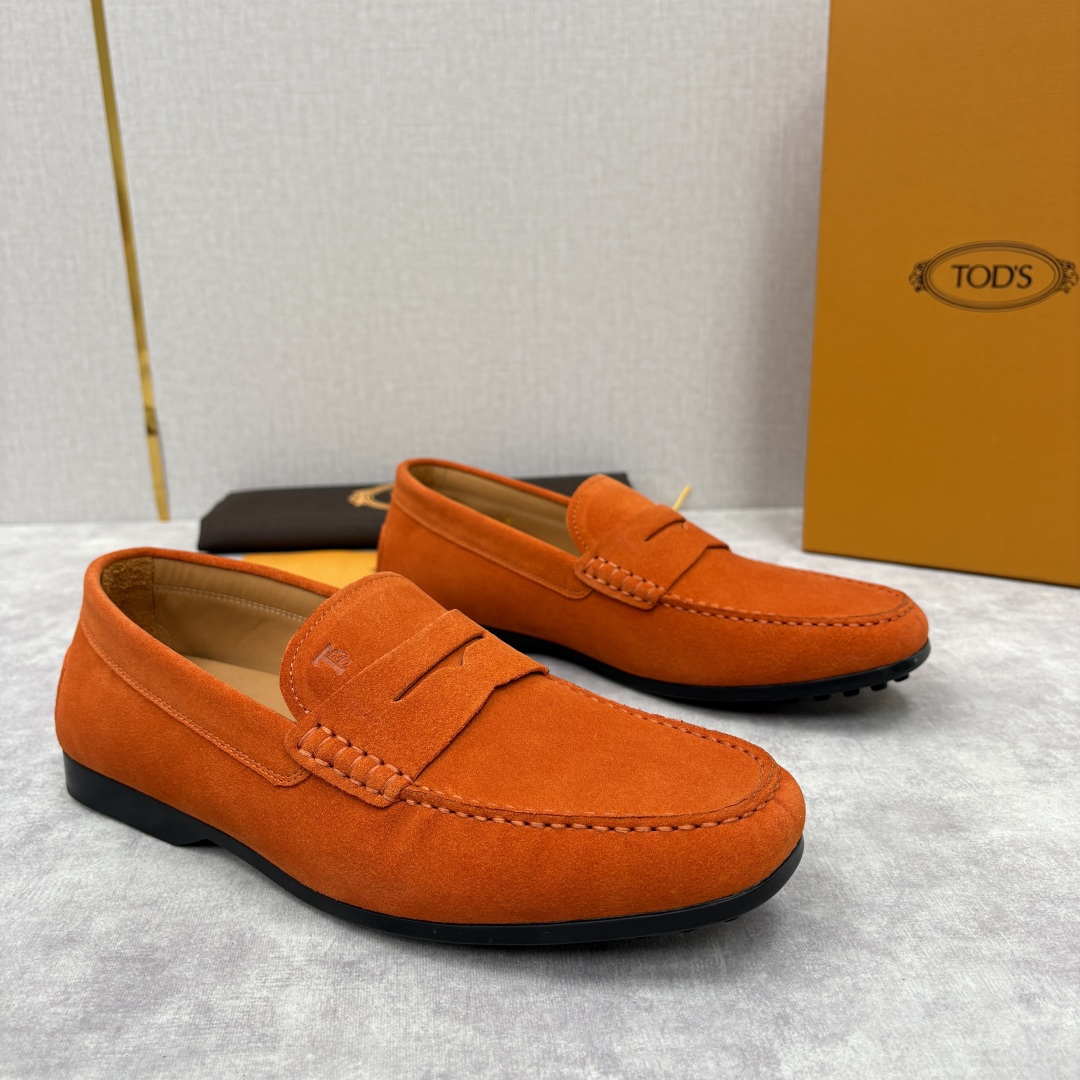 💋💍TOD*S 托德-斯 新品豆豆底乐福鞋系列 意式匠心与舒适美学的融合 TOD*S 作为意大利奢华皮具