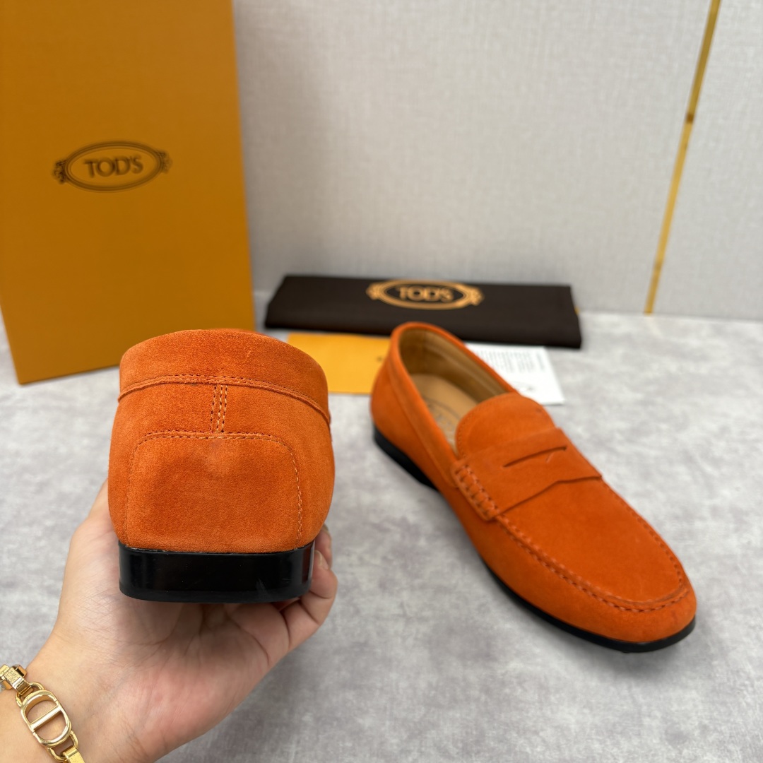 💋💍TOD*S 托德-斯 新品豆豆底乐福鞋系列 意式匠心与舒适美学的融合 TOD*S 作为意大利奢华皮具