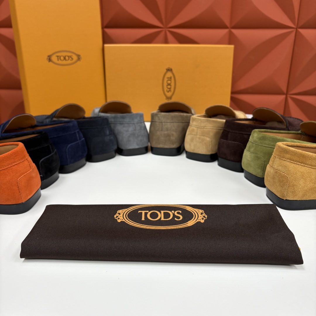 💋💍TOD*S 托德-斯 新品豆豆底乐福鞋系列 意式匠心与舒适美学的融合 TOD*S 作为意大利奢华皮具