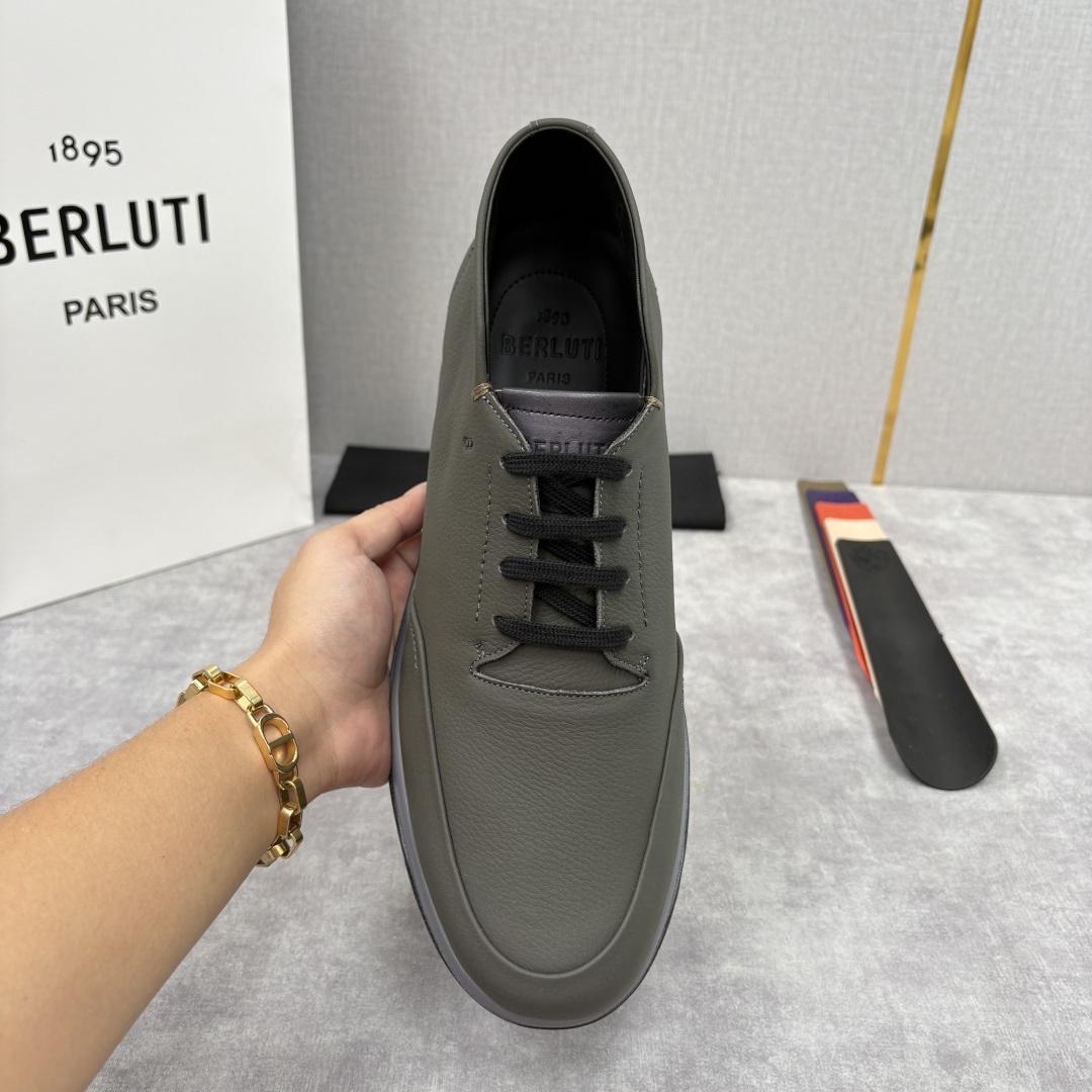 💋💍Berlut* 布鲁提 独家新品 推出Echappée 系列漫步鞋履 官方 10,400 全新的的非