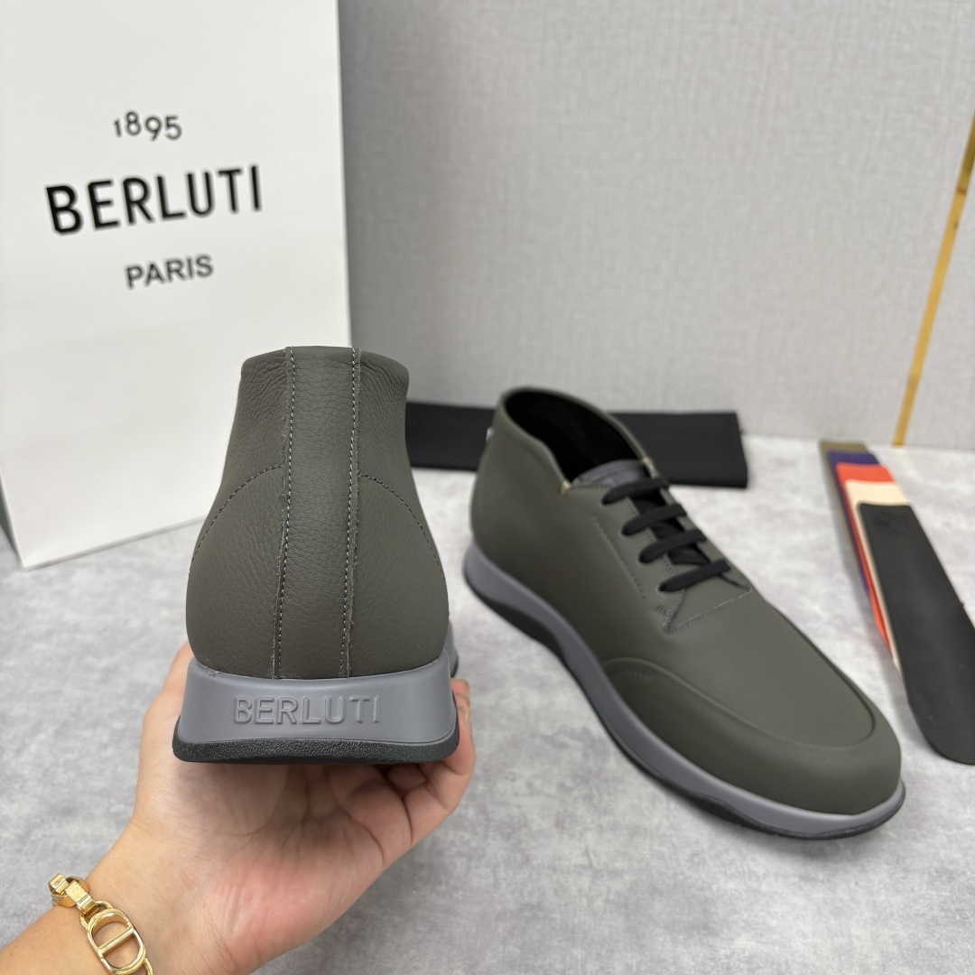 💋💍Berlut* 布鲁提 独家新品 推出Echappée 系列漫步鞋履 官方 10,400 全新的的非