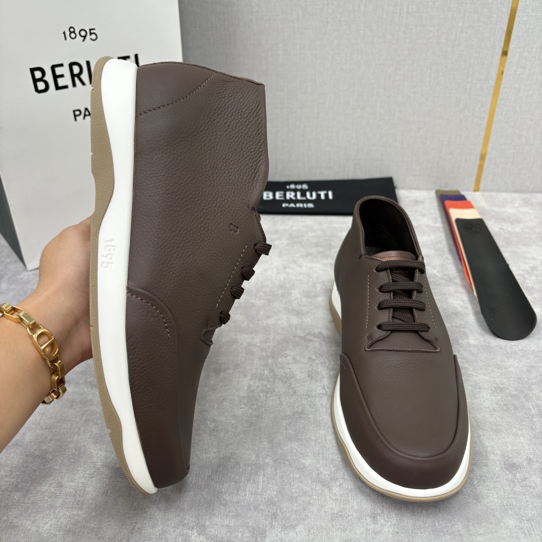 💋💍Berlut* 布鲁提 独家新品 推出Echappée 系列漫步鞋履 官方 10,400 全新的的非