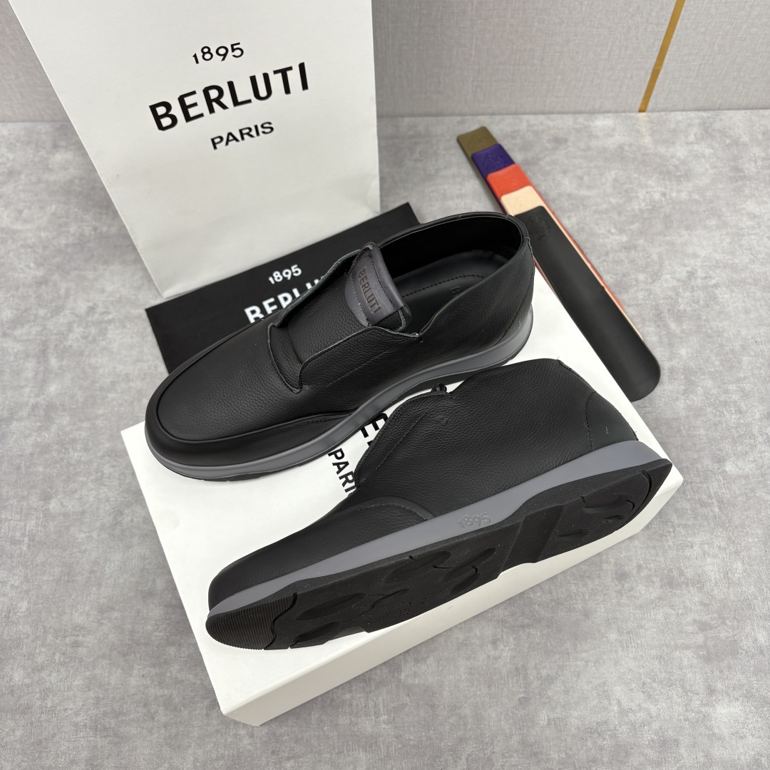 💋💍Berlut* 布鲁提 独家新品 推出Echappée 系列漫步鞋履 官方 10,400 全新的的非